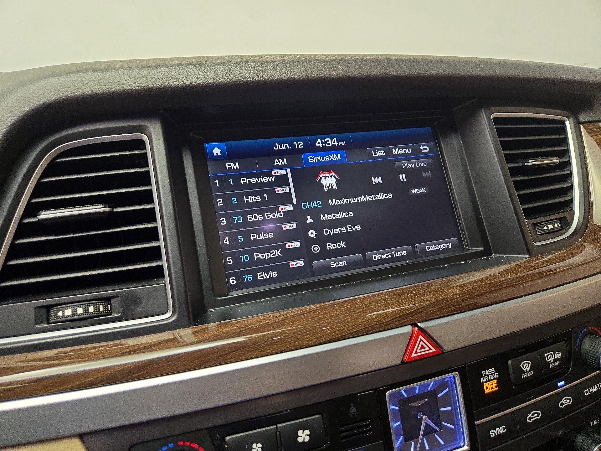 Thumbnail: 2018 Genesis G80 - 16
