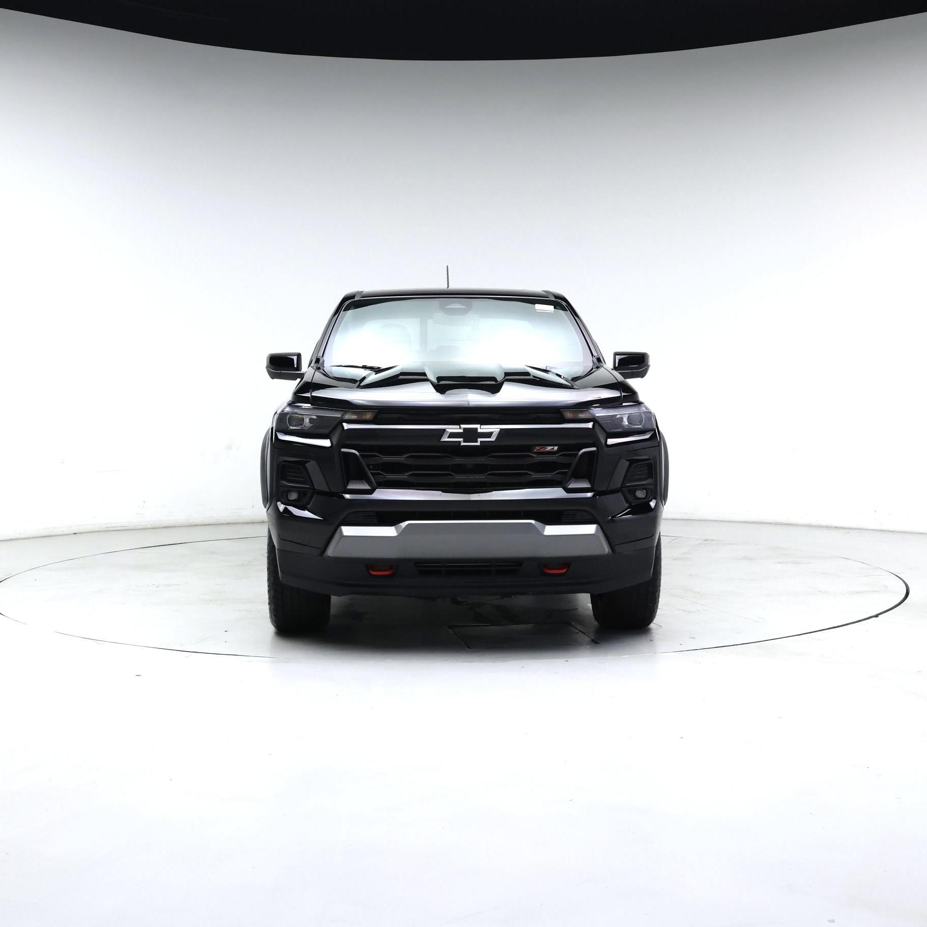 Thumbnail: 2024 Chevrolet Colorado - 5
