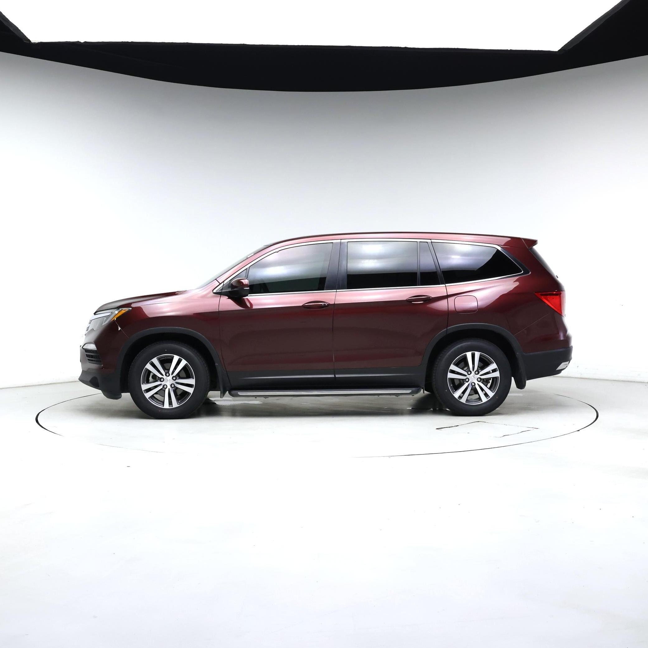 Thumbnail: 2018 Honda Pilot - 3
