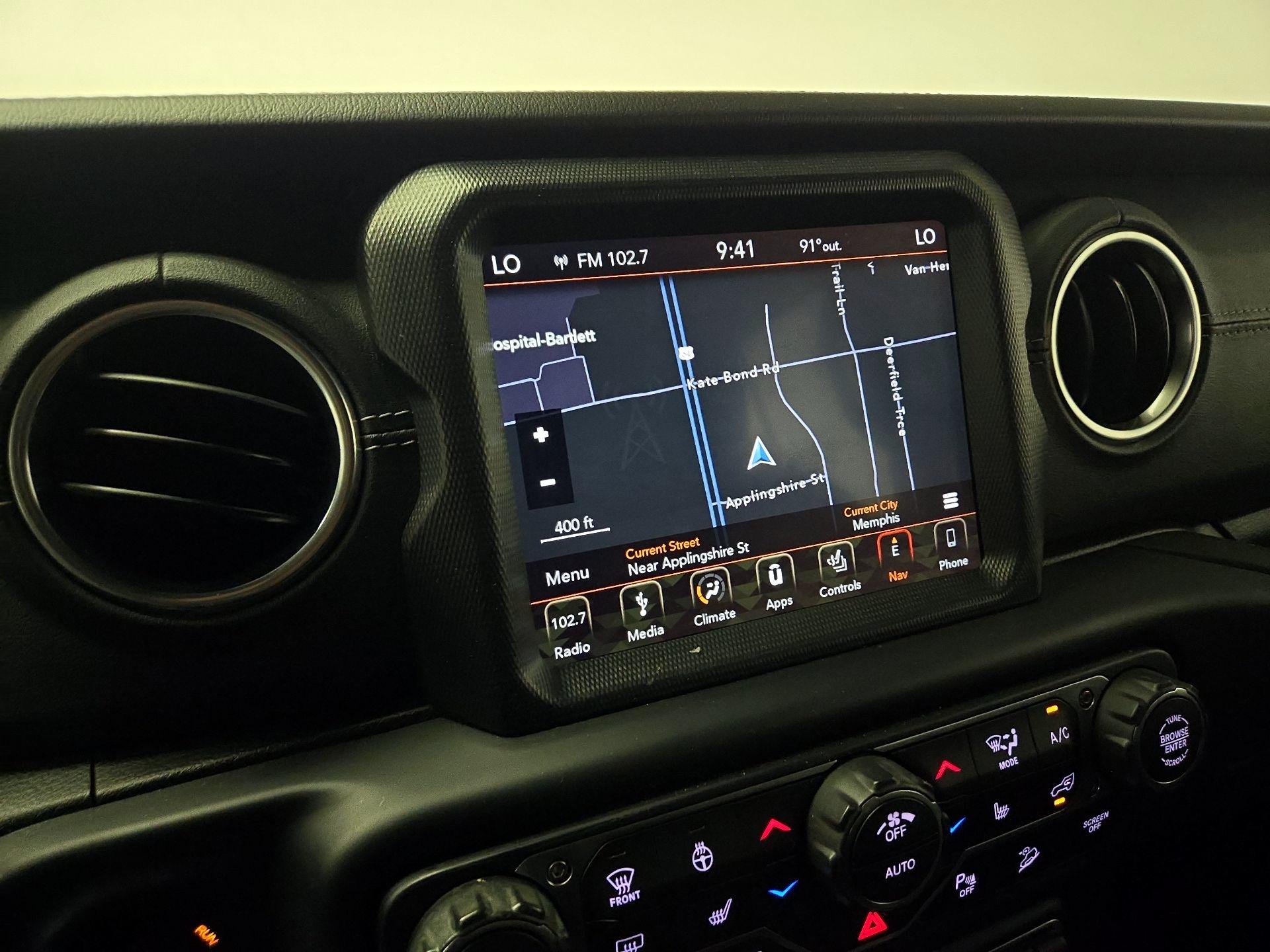 Thumbnail: 2019 Jeep Wrangler - 14