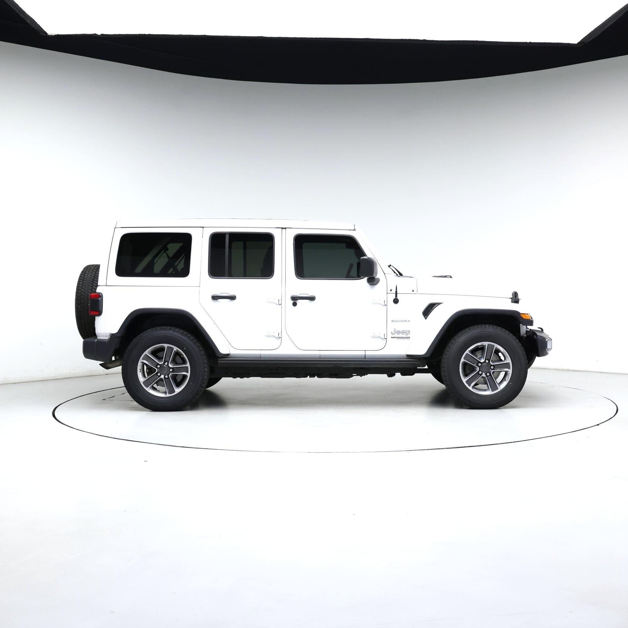 Thumbnail: 2019 Jeep Wrangler - 7