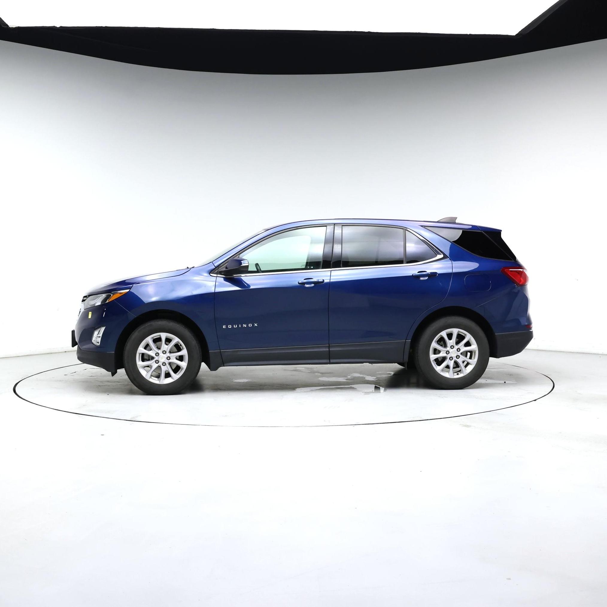 Thumbnail: 2019 Chevrolet Equinox - 3