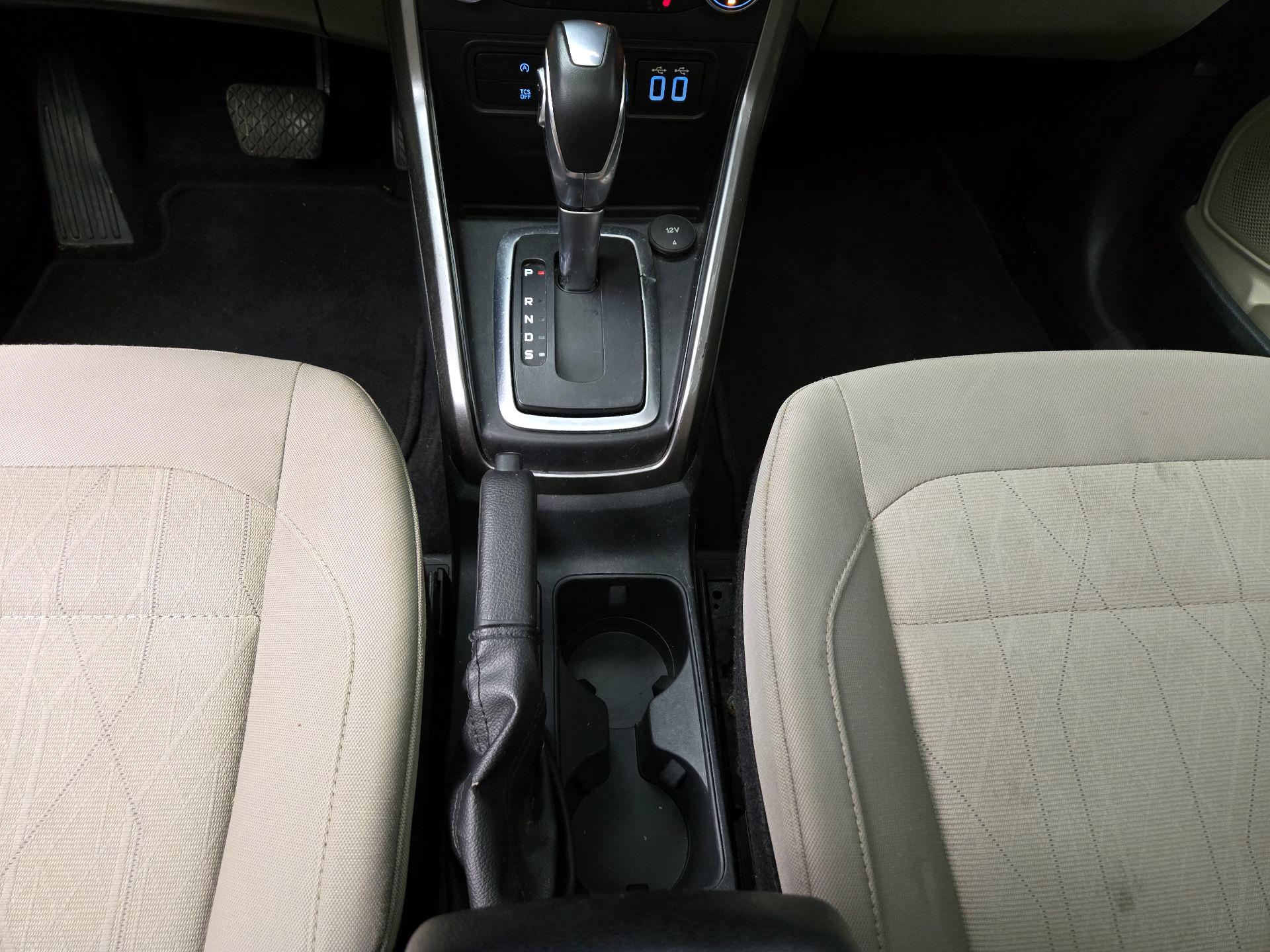 Thumbnail: 2018 Ford EcoSport - 17