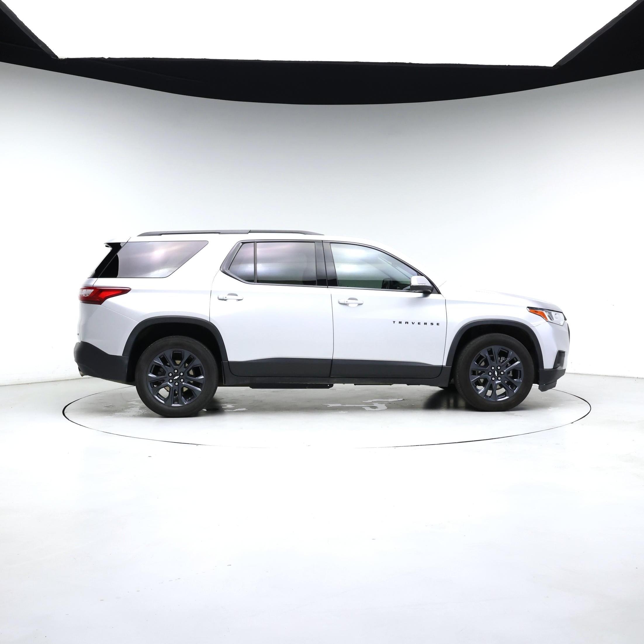 Thumbnail: 2021 Chevrolet Traverse - 7