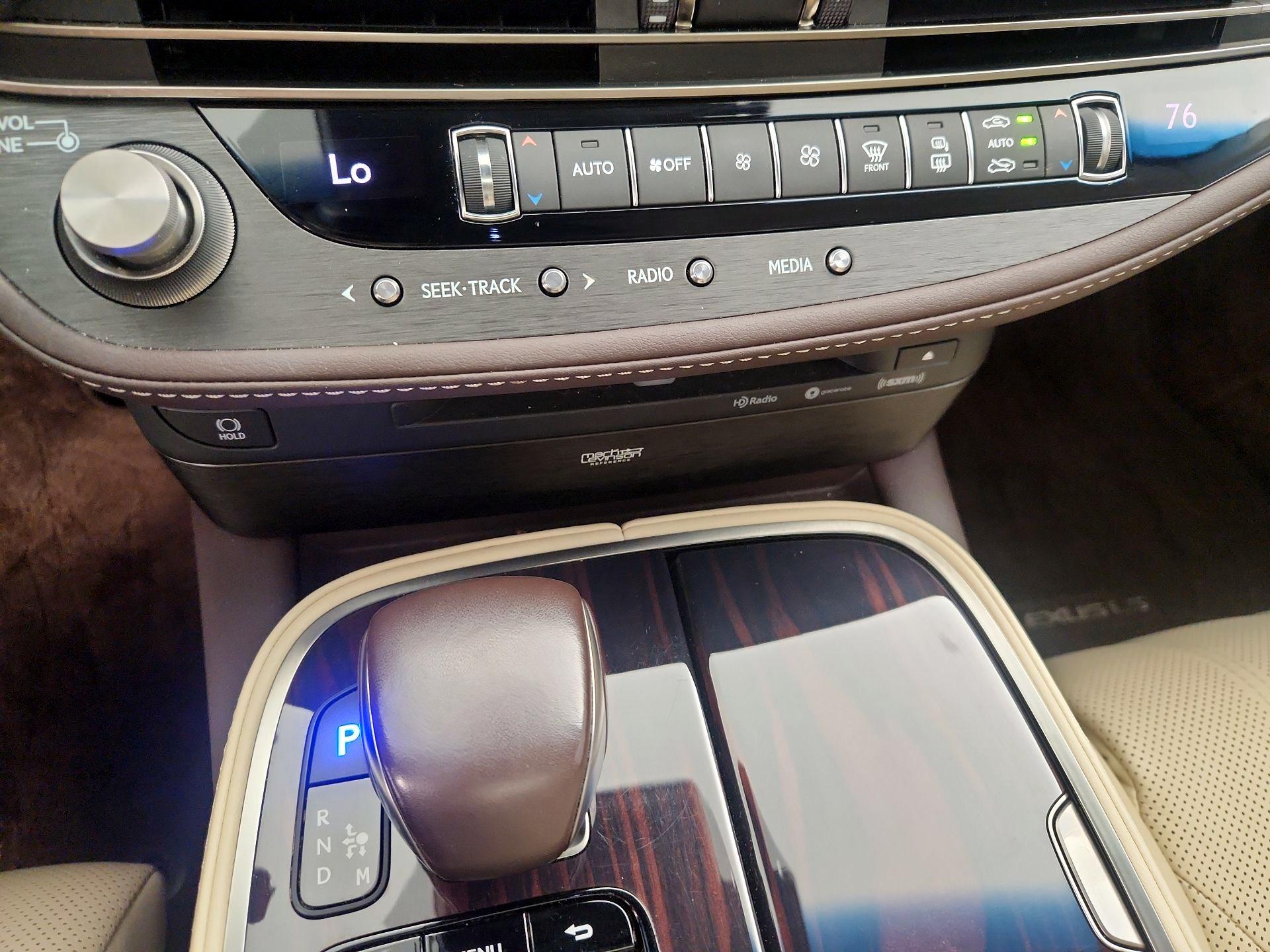 Thumbnail: 2018 Lexus LS - 17