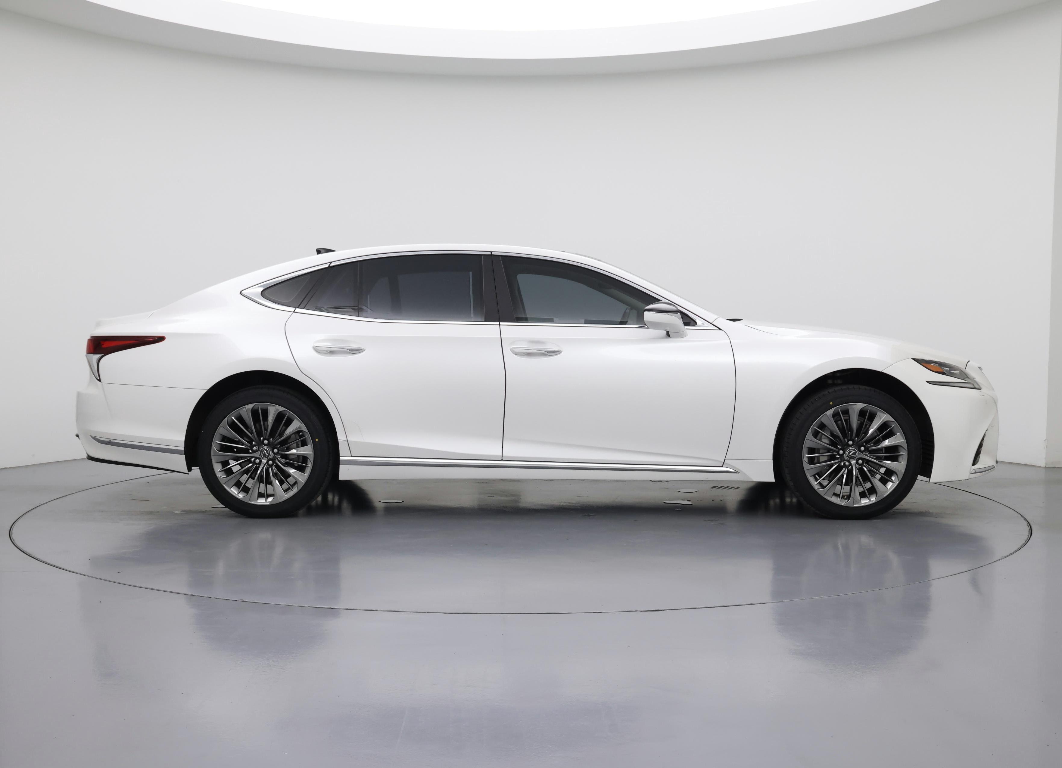 Thumbnail: 2018 Lexus LS - 7