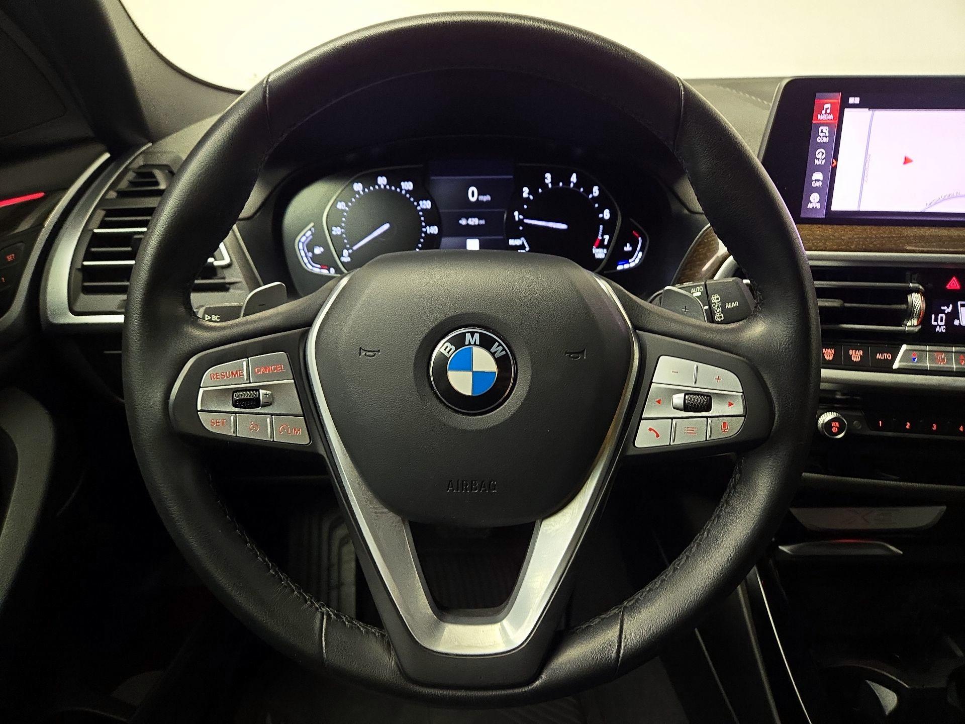 Thumbnail: 2022 BMW X3 - 10