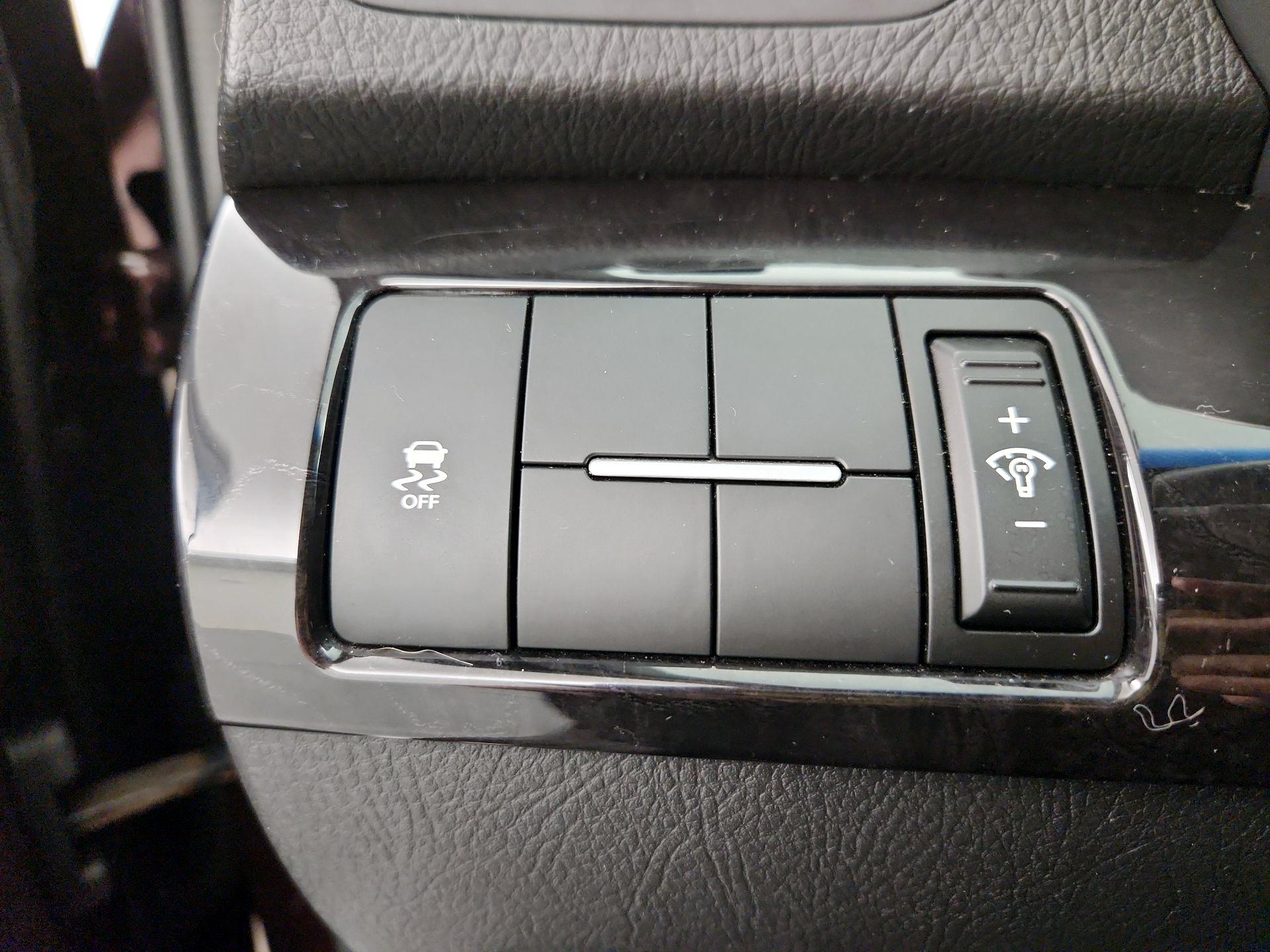 Thumbnail: 2015 Kia Sorento - 13