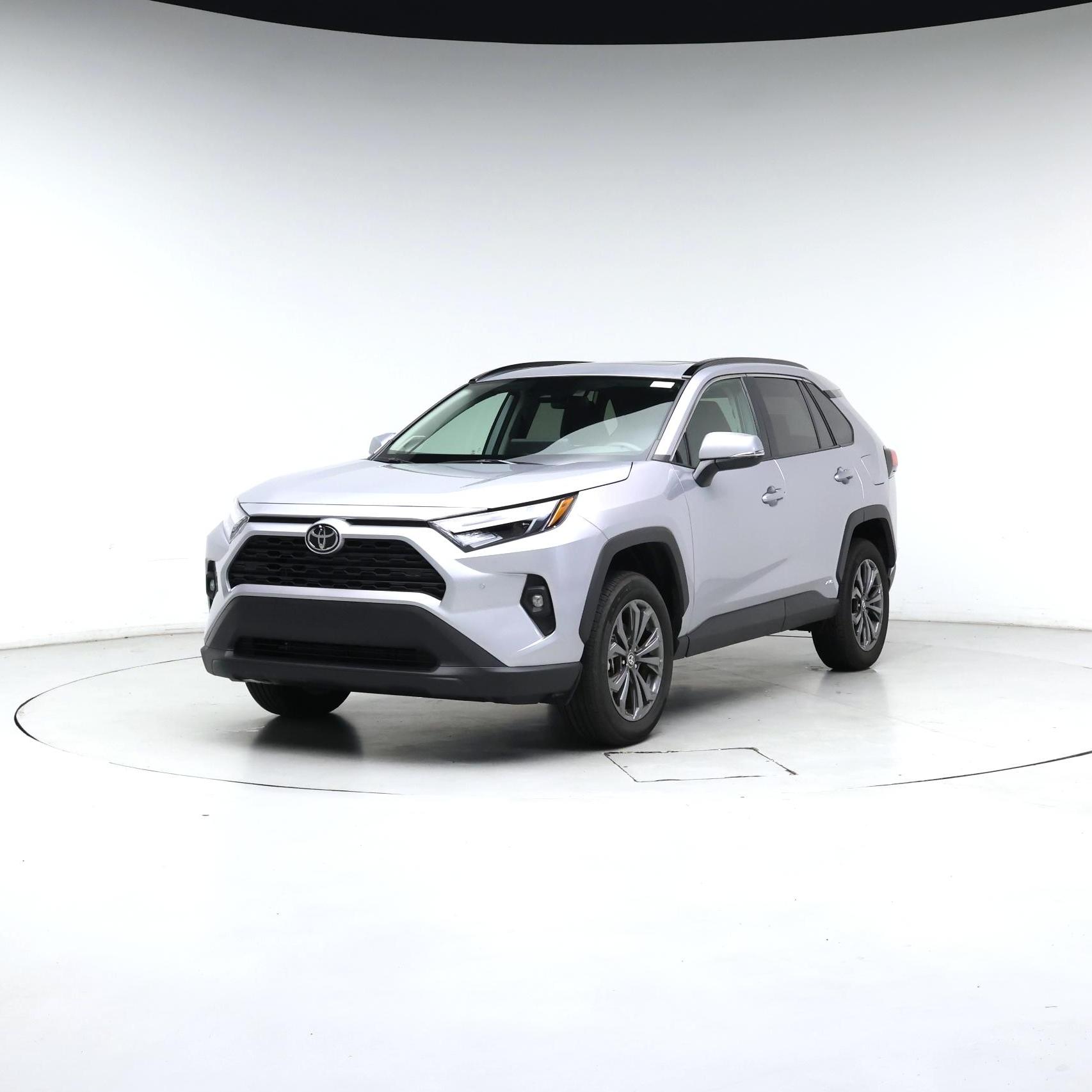 Thumbnail: 2025 Toyota RAV4 - 4