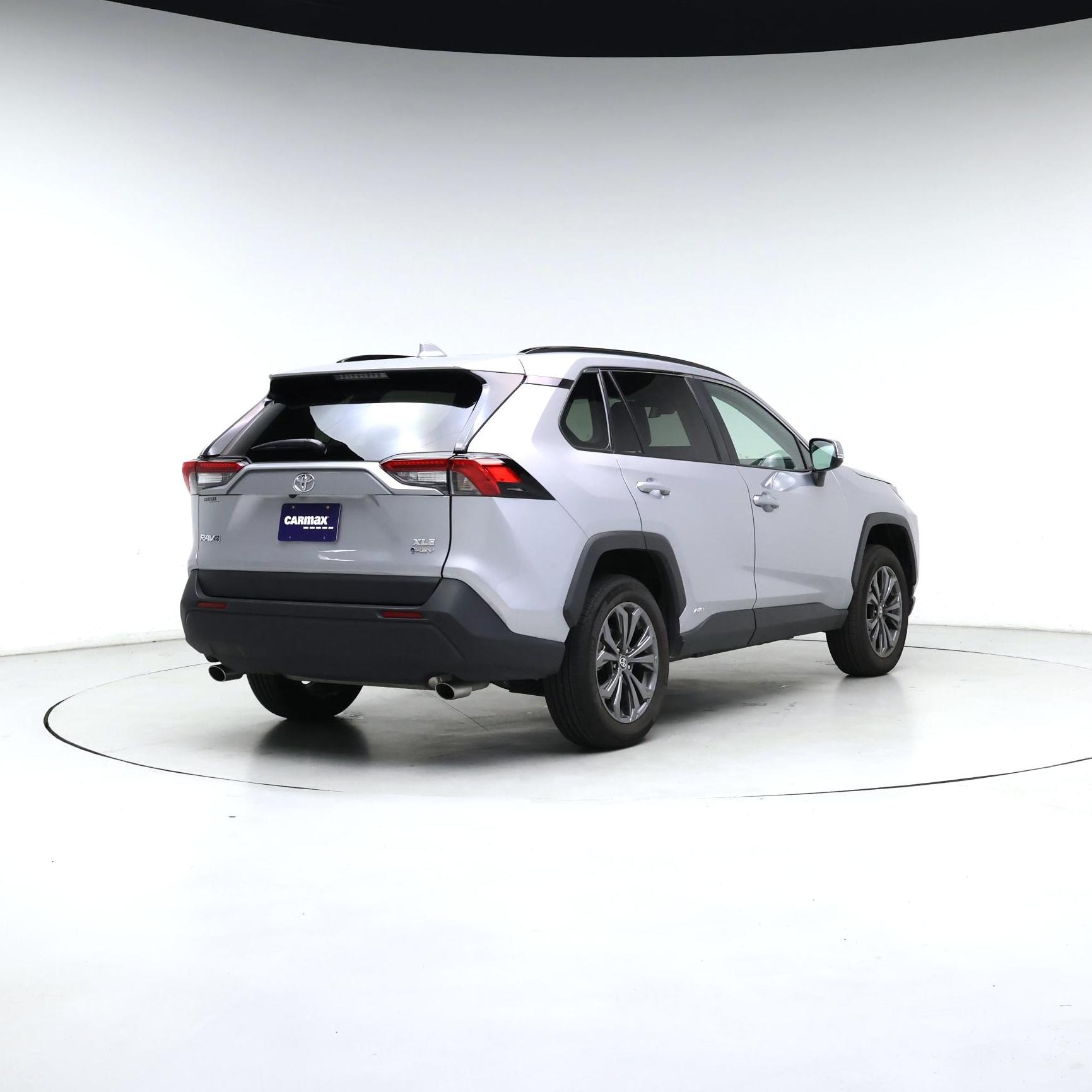 Thumbnail: 2025 Toyota RAV4 - 8