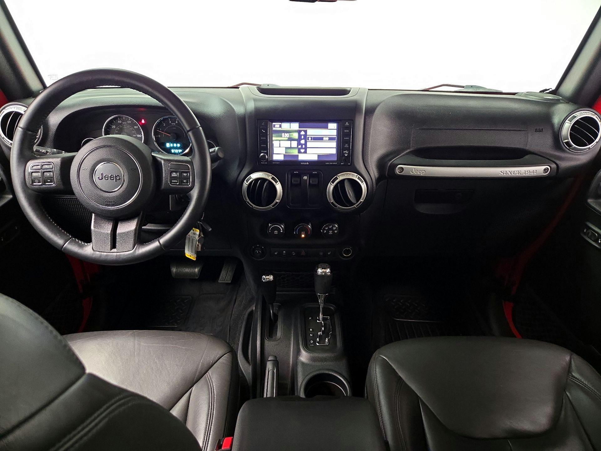 Thumbnail: 2016 Jeep Wrangler - 9