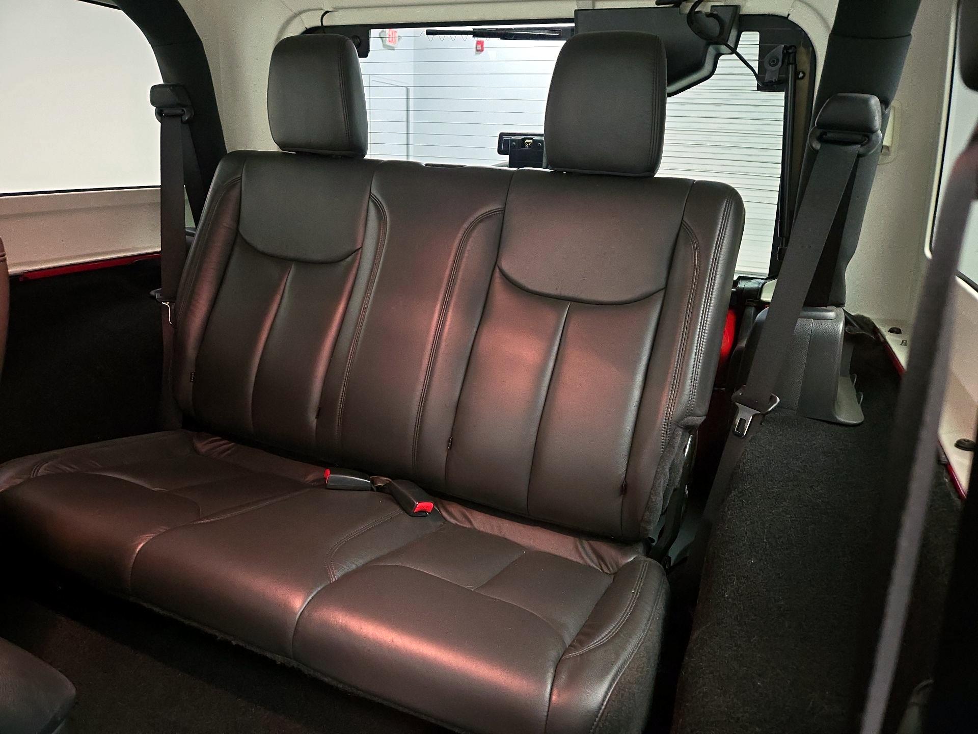 Thumbnail: 2016 Jeep Wrangler - 19