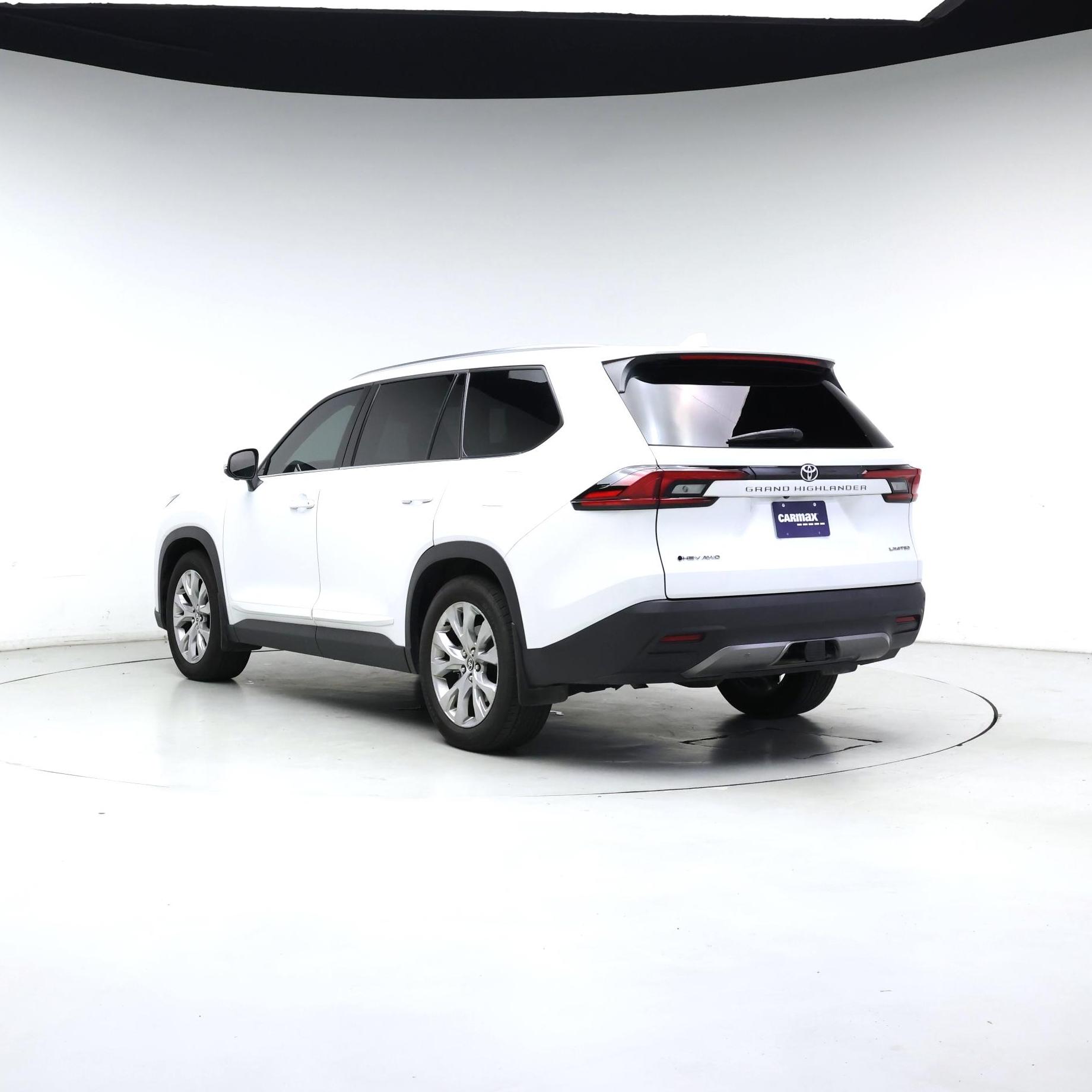 Thumbnail: 2026 Toyota Highlander - 2