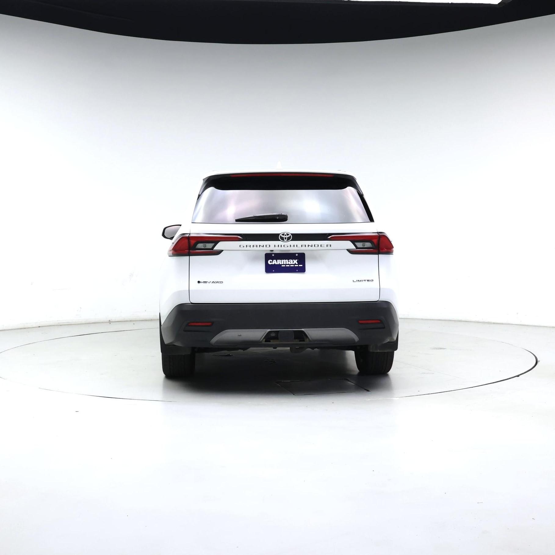 Thumbnail: 2026 Toyota Highlander - 6