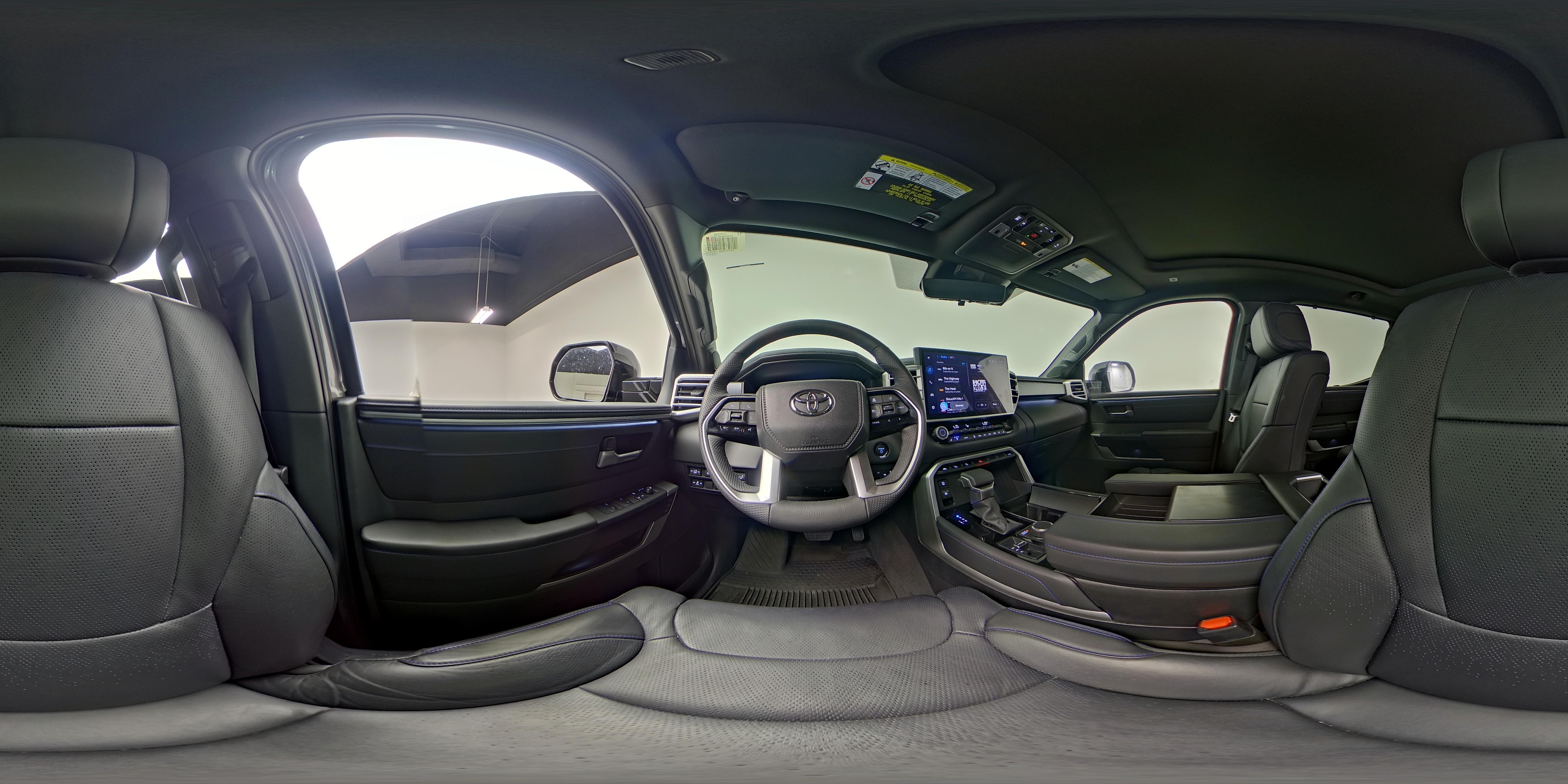 2025 Toyota Tundra Platinum - Photo 27