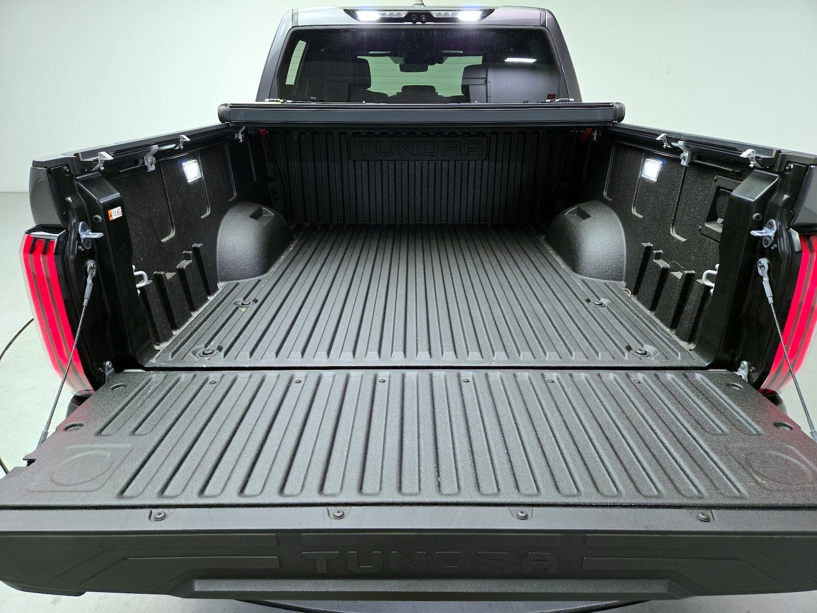 2025 Toyota Tundra Platinum - Photo 22