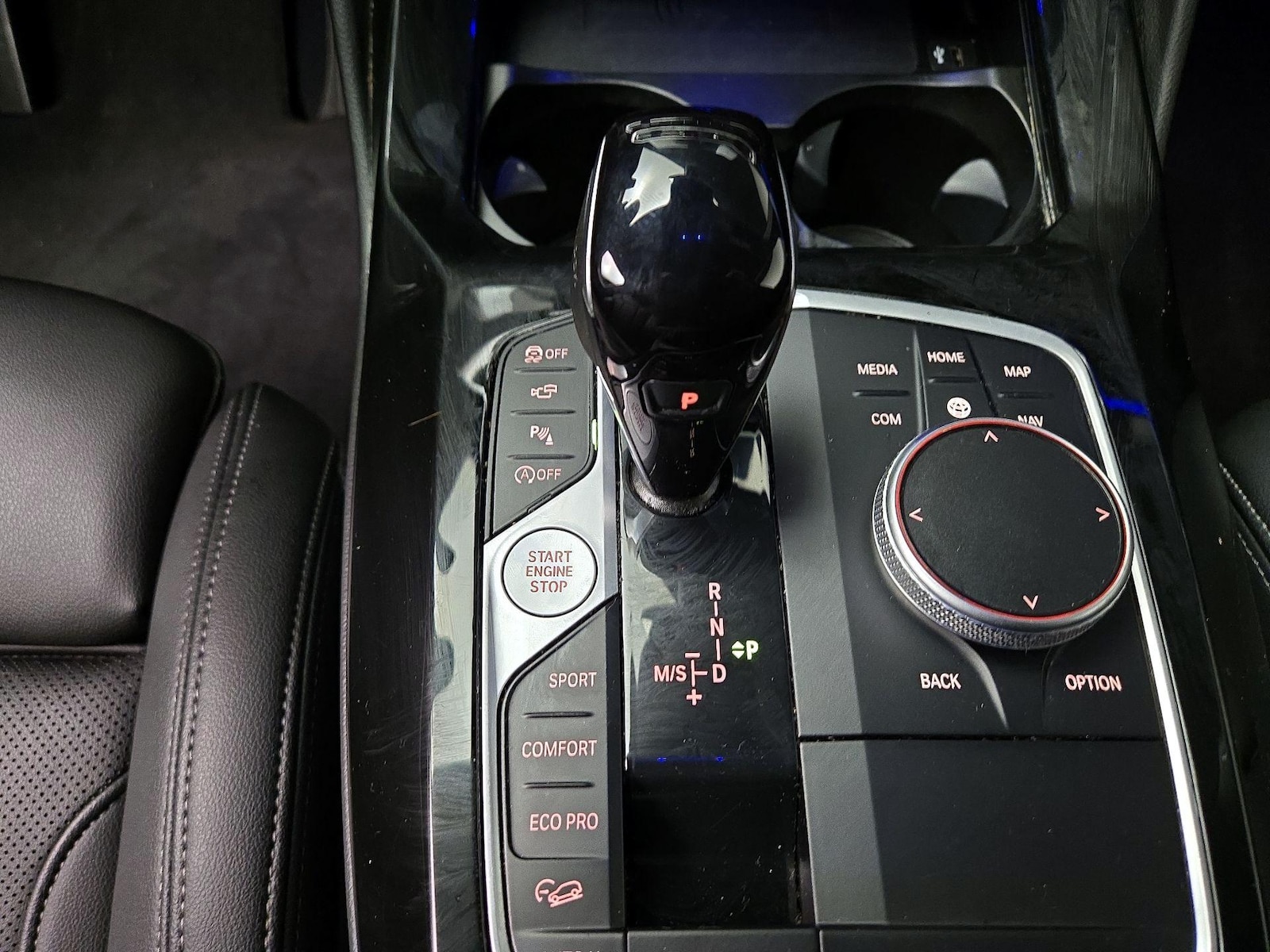 2024 BMW X4 30i - Photo 19