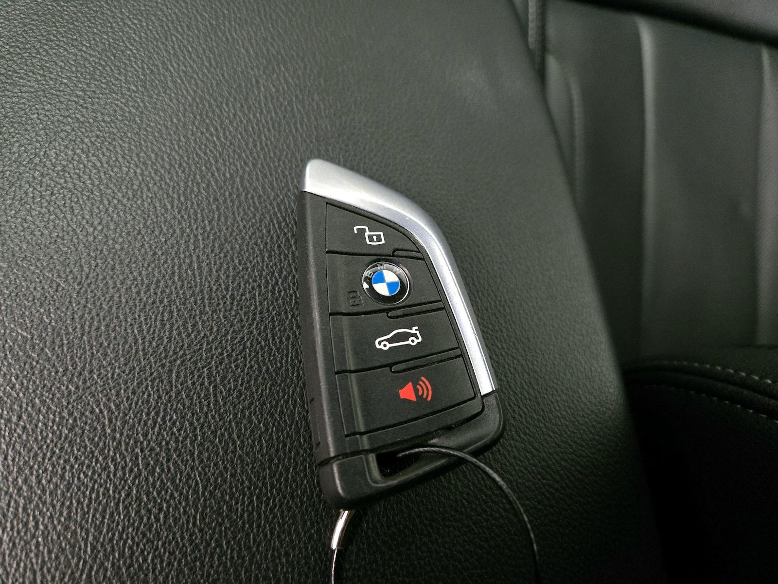 2024 BMW X4 30i - Photo 25