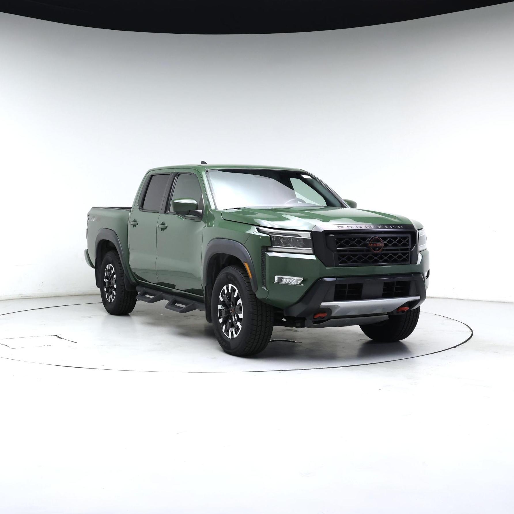 Green 2022 Nissan Frontier Pickup Truck Four-Wheel Drive Automatic