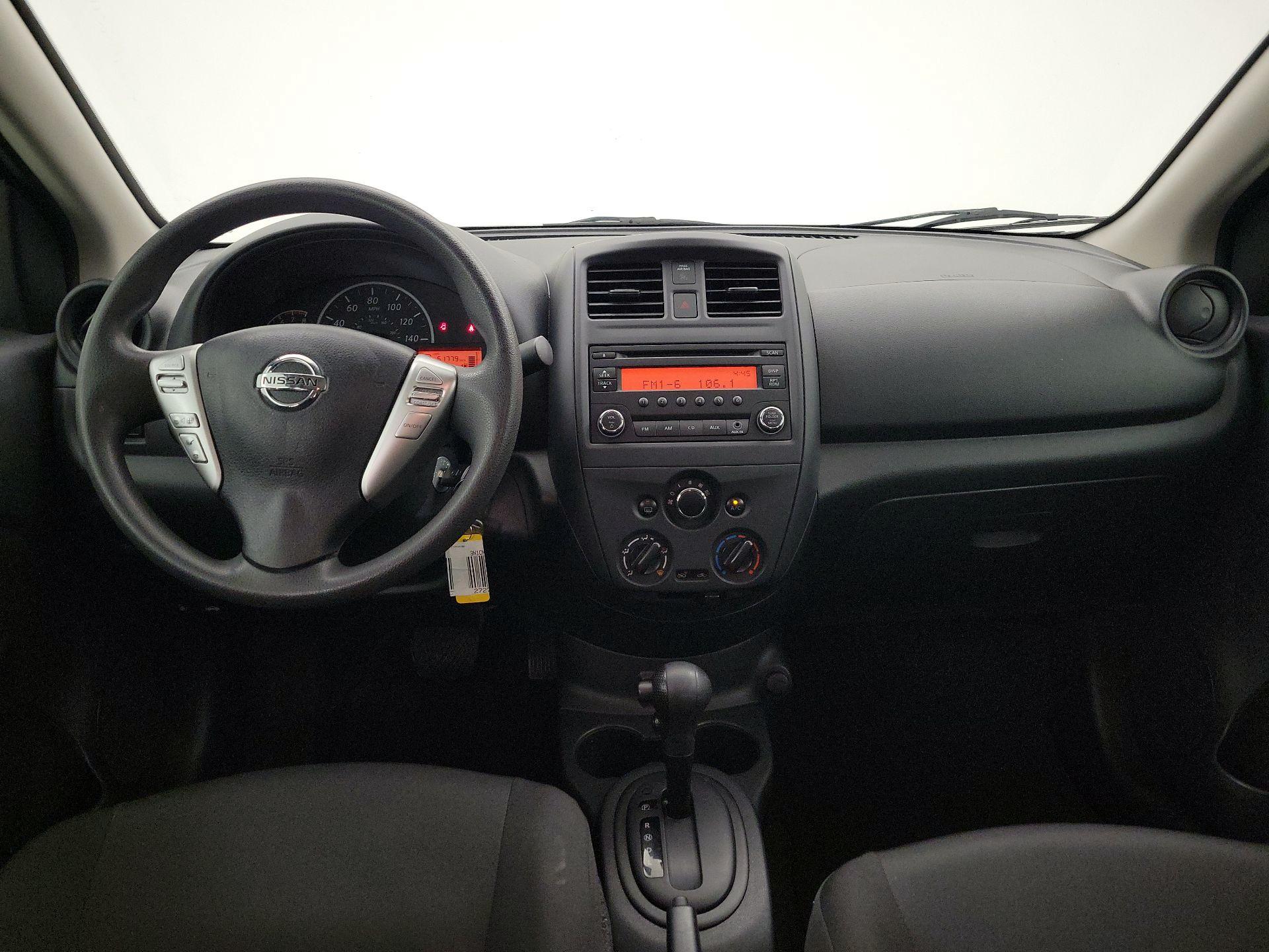 Thumbnail: 2017 Nissan Versa - 9