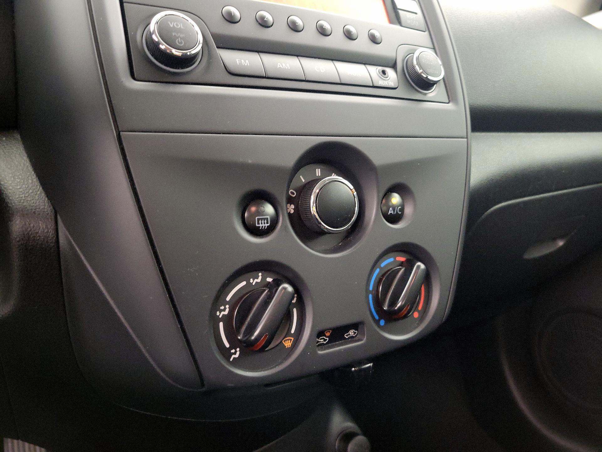 Thumbnail: 2017 Nissan Versa - 15