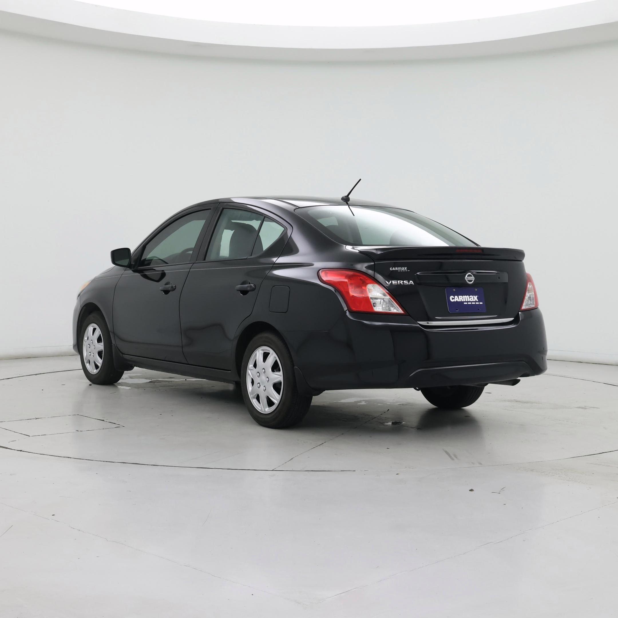 Thumbnail: 2017 Nissan Versa - 2
