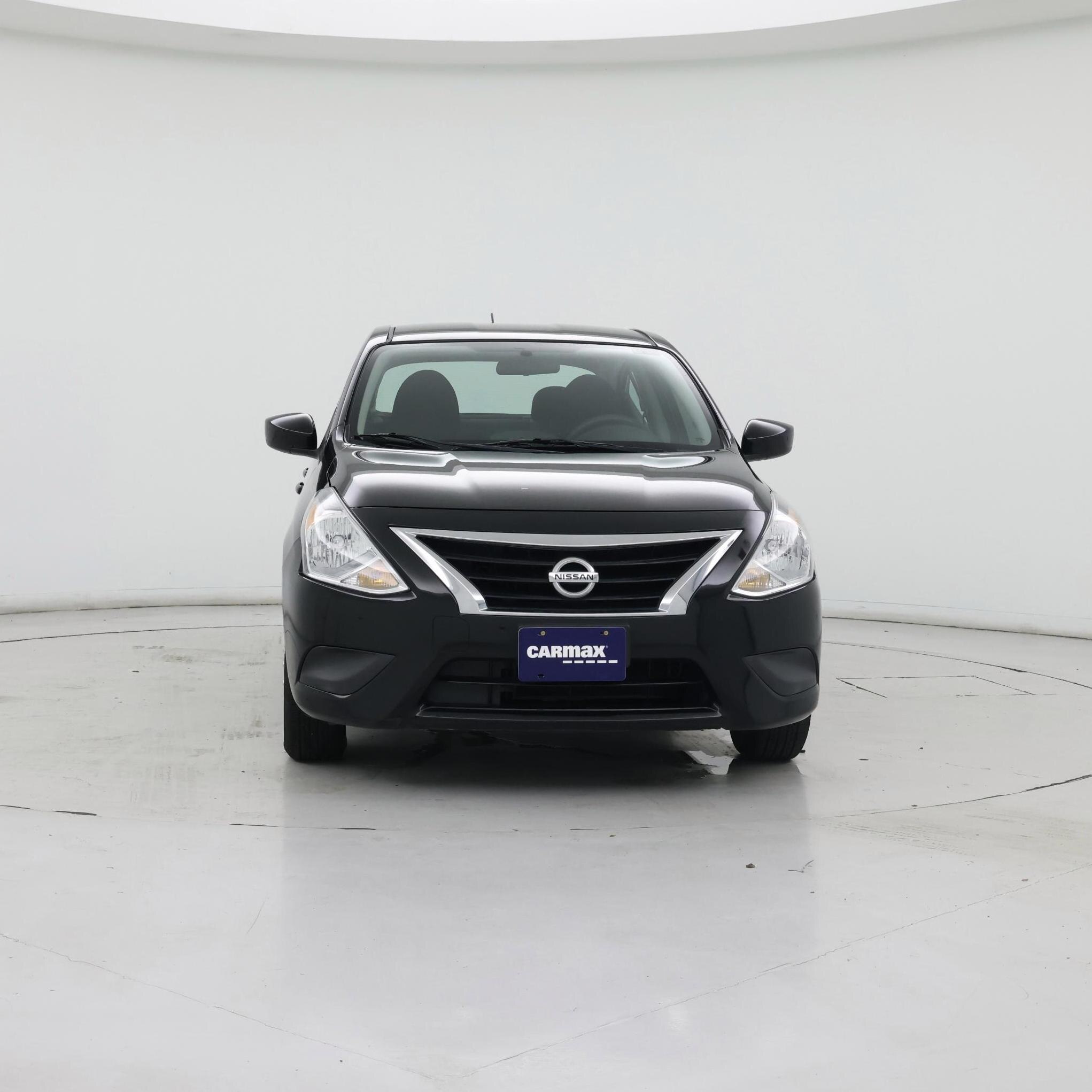 Thumbnail: 2017 Nissan Versa - 5