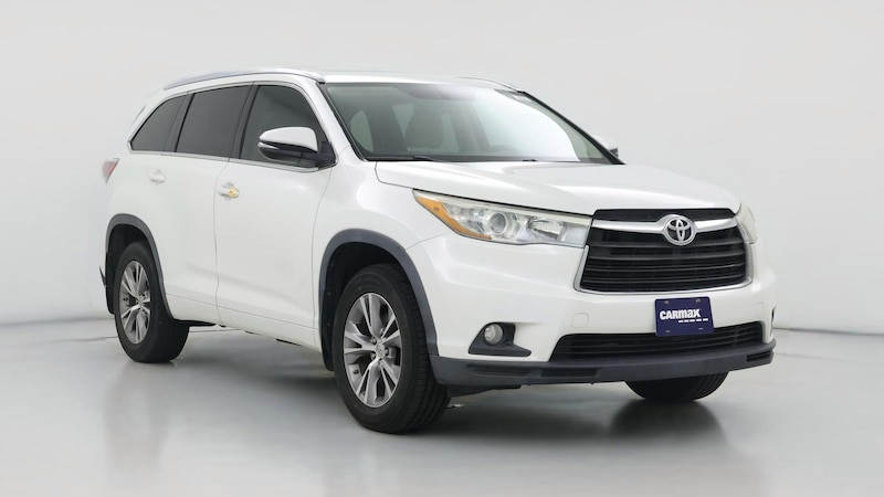 2015 Toyota Highlander XLE Hero Image