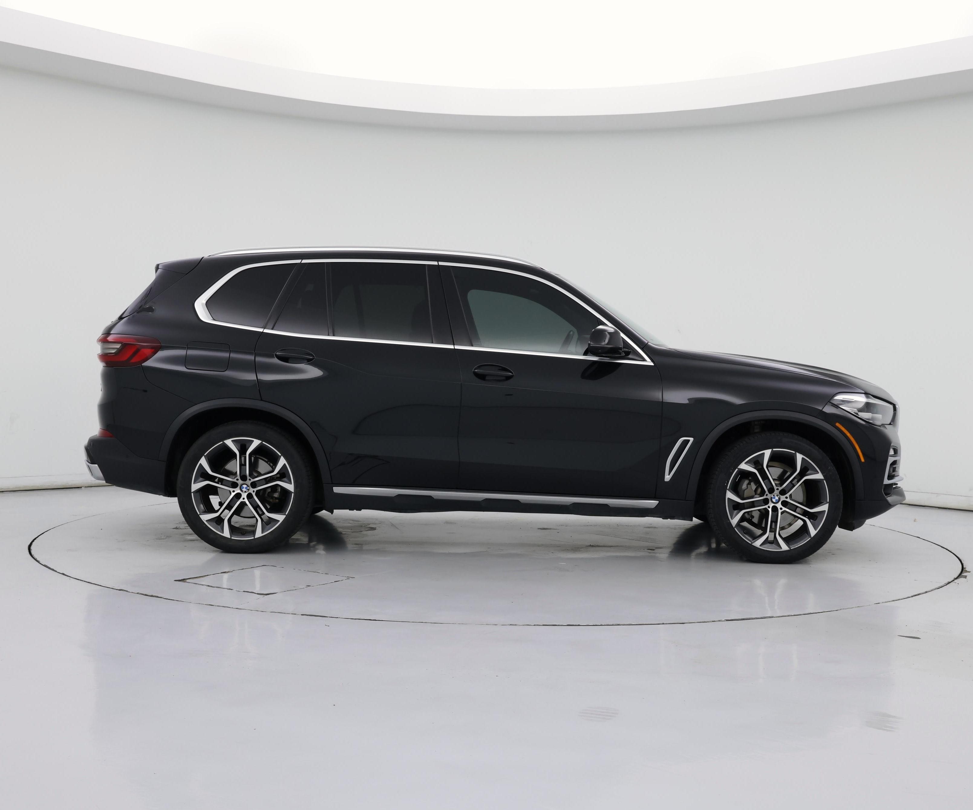 Thumbnail: 2021 BMW X5 - 7