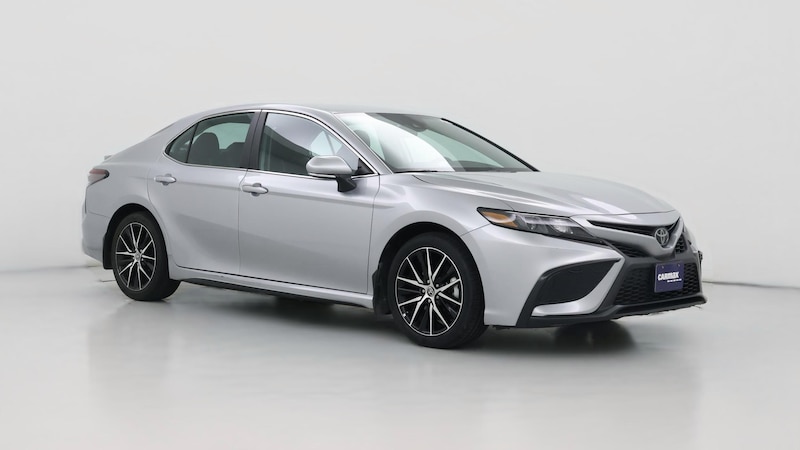 2023 Toyota Camry SE Hero Image