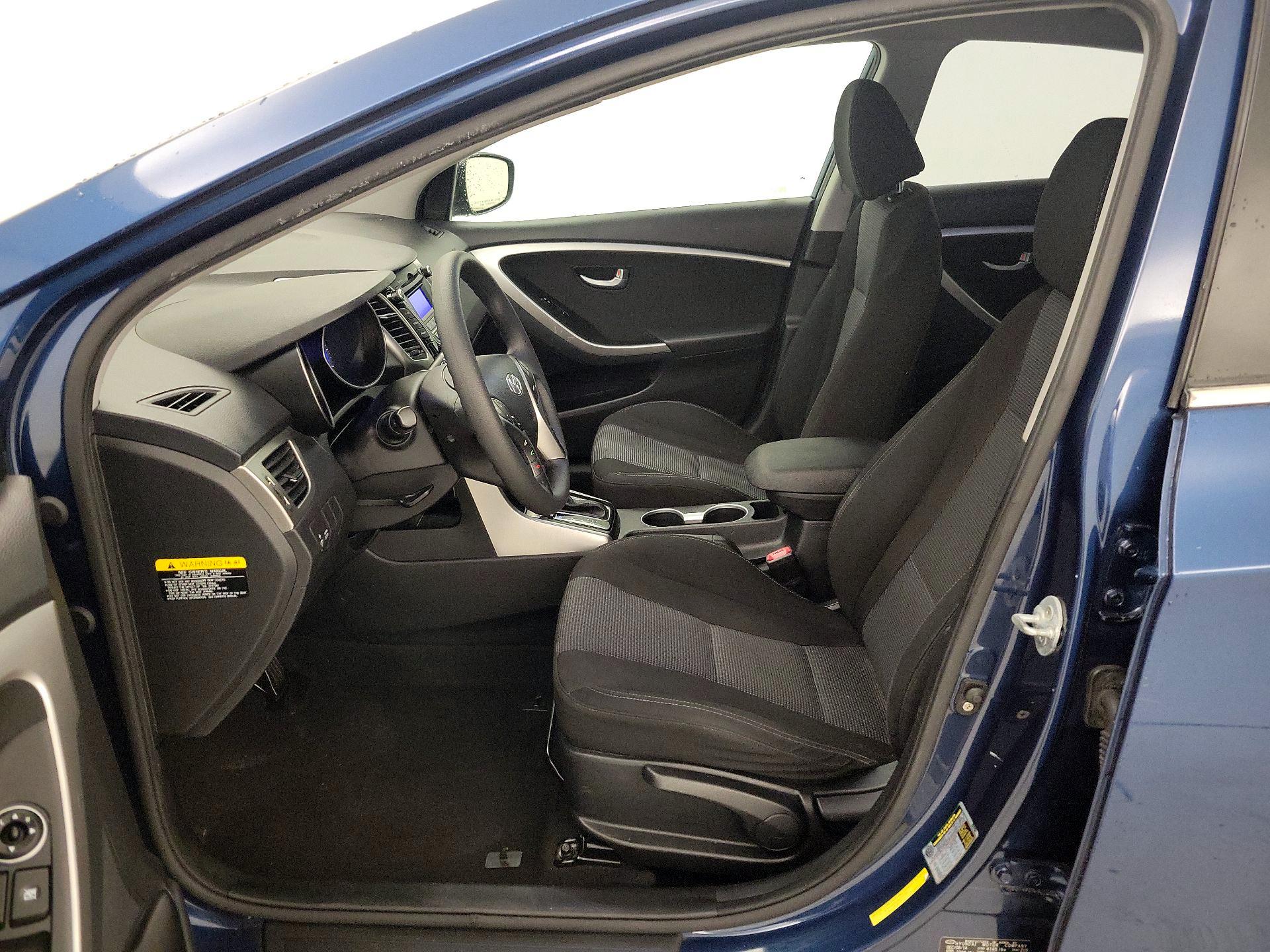 Thumbnail: 2015 Hyundai Elantra - 11