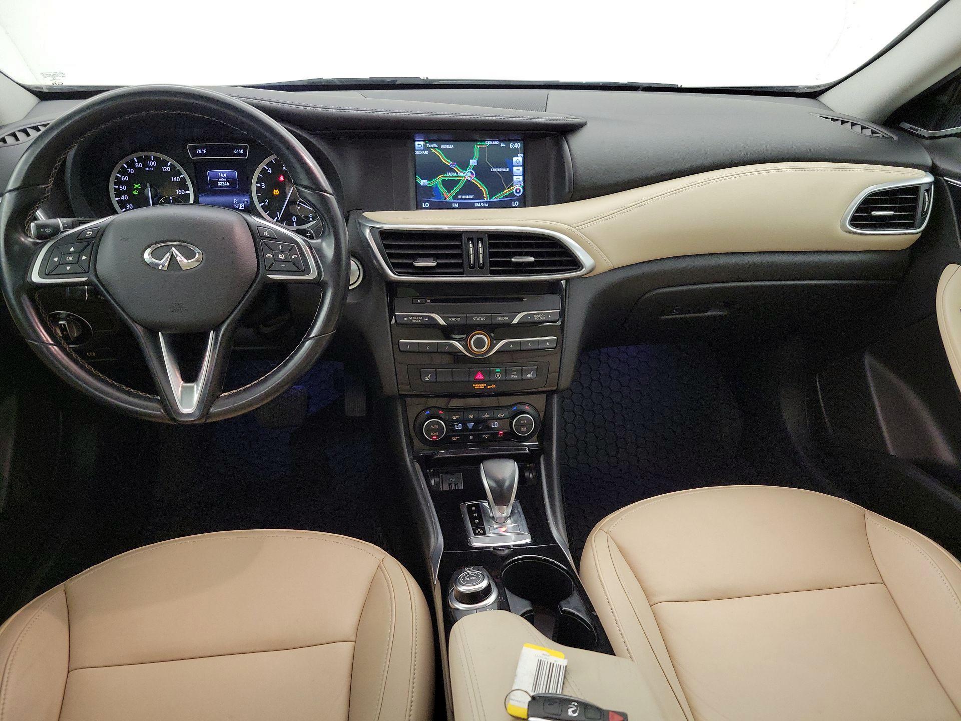 Thumbnail: 2018 INFINITI QX30 - 9