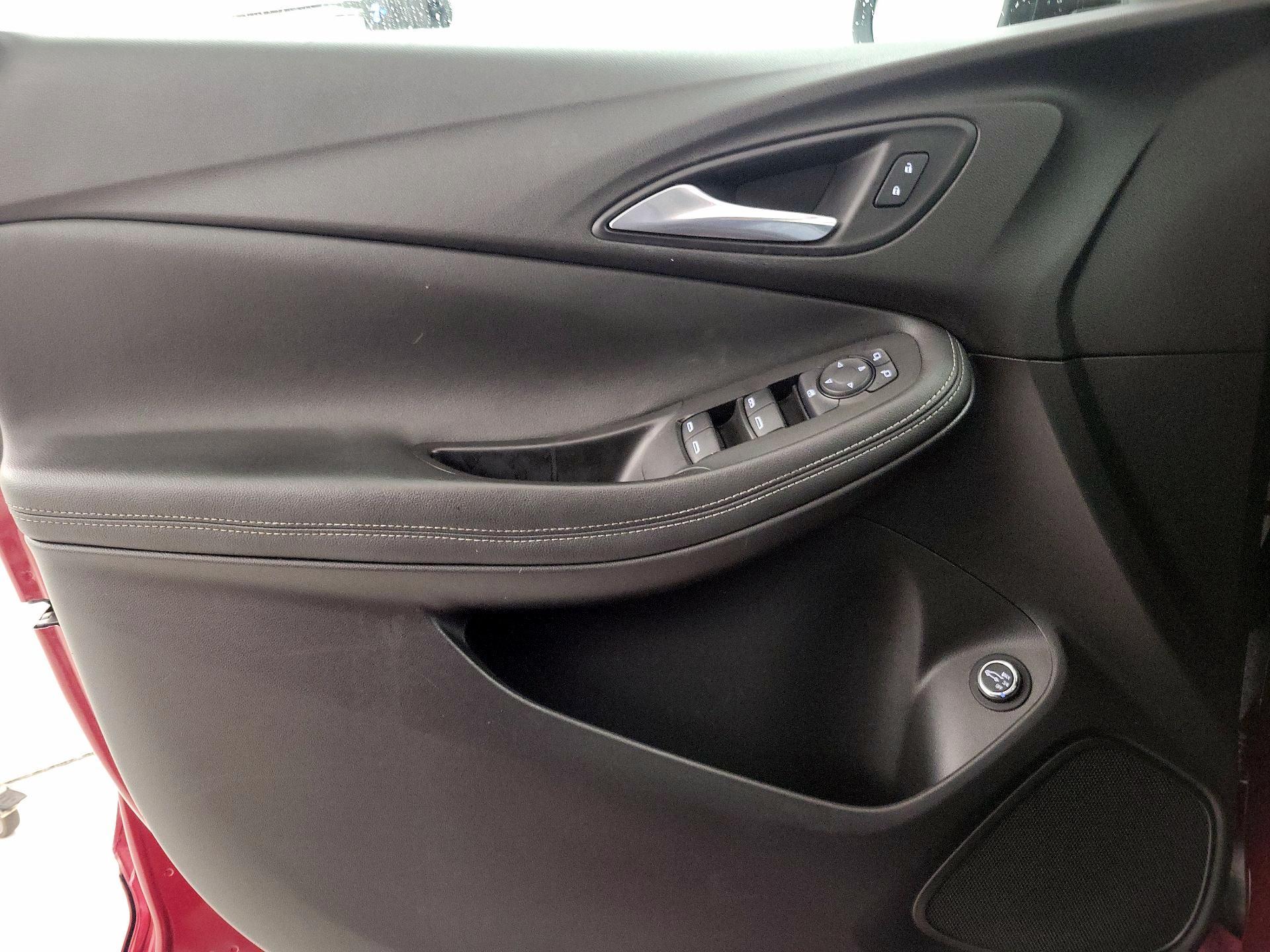 Thumbnail: 2020 Buick Encore GX - 12