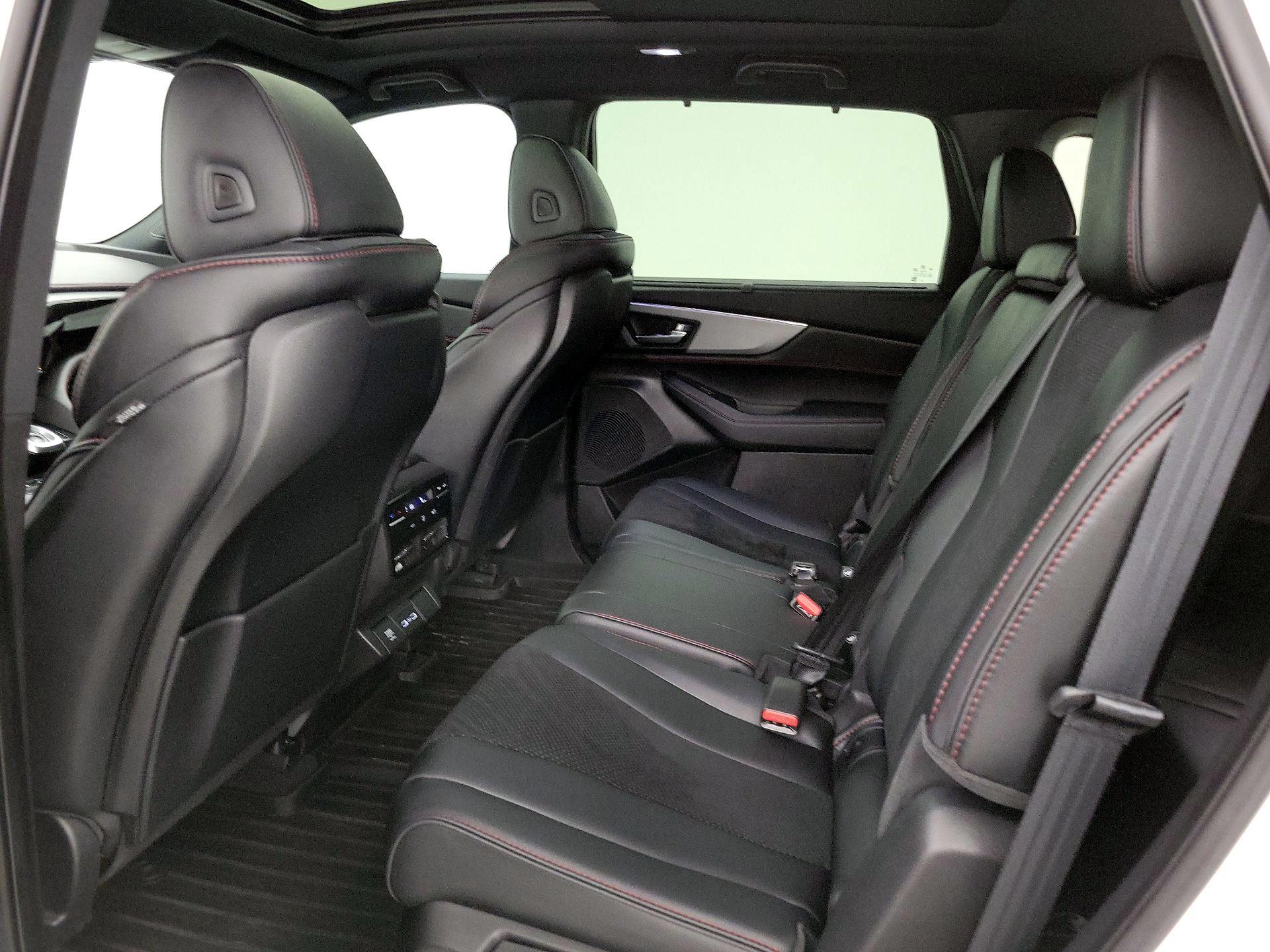 Thumbnail: 2024 Acura MDX - 19