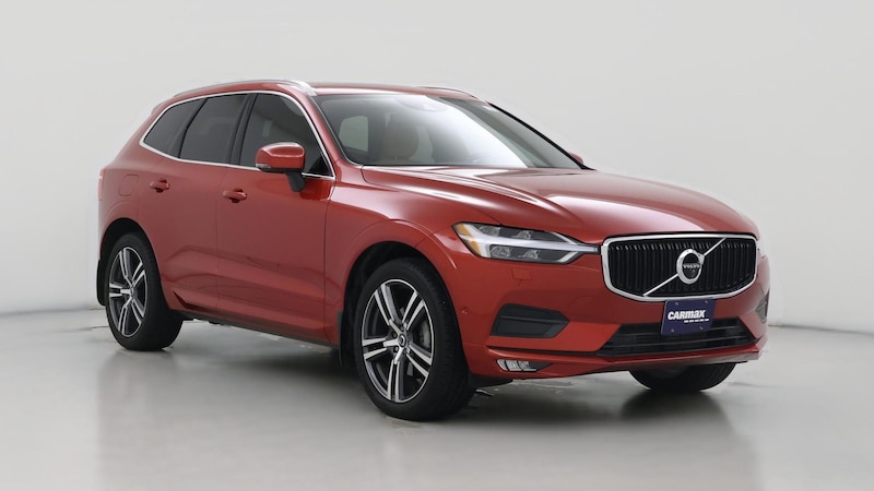 2019 Volvo XC60 T5 Momentum Hero Image