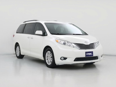 2017 Toyota Sienna XLE Premium -
                Garland, TX