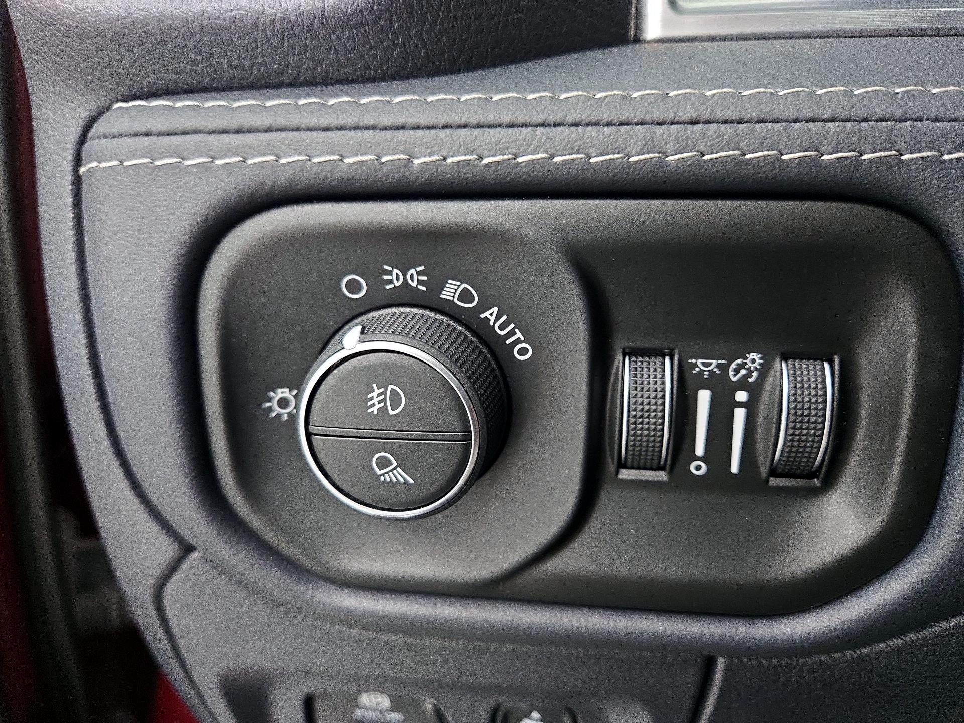 Thumbnail: 2022 RAM 1500 - 13