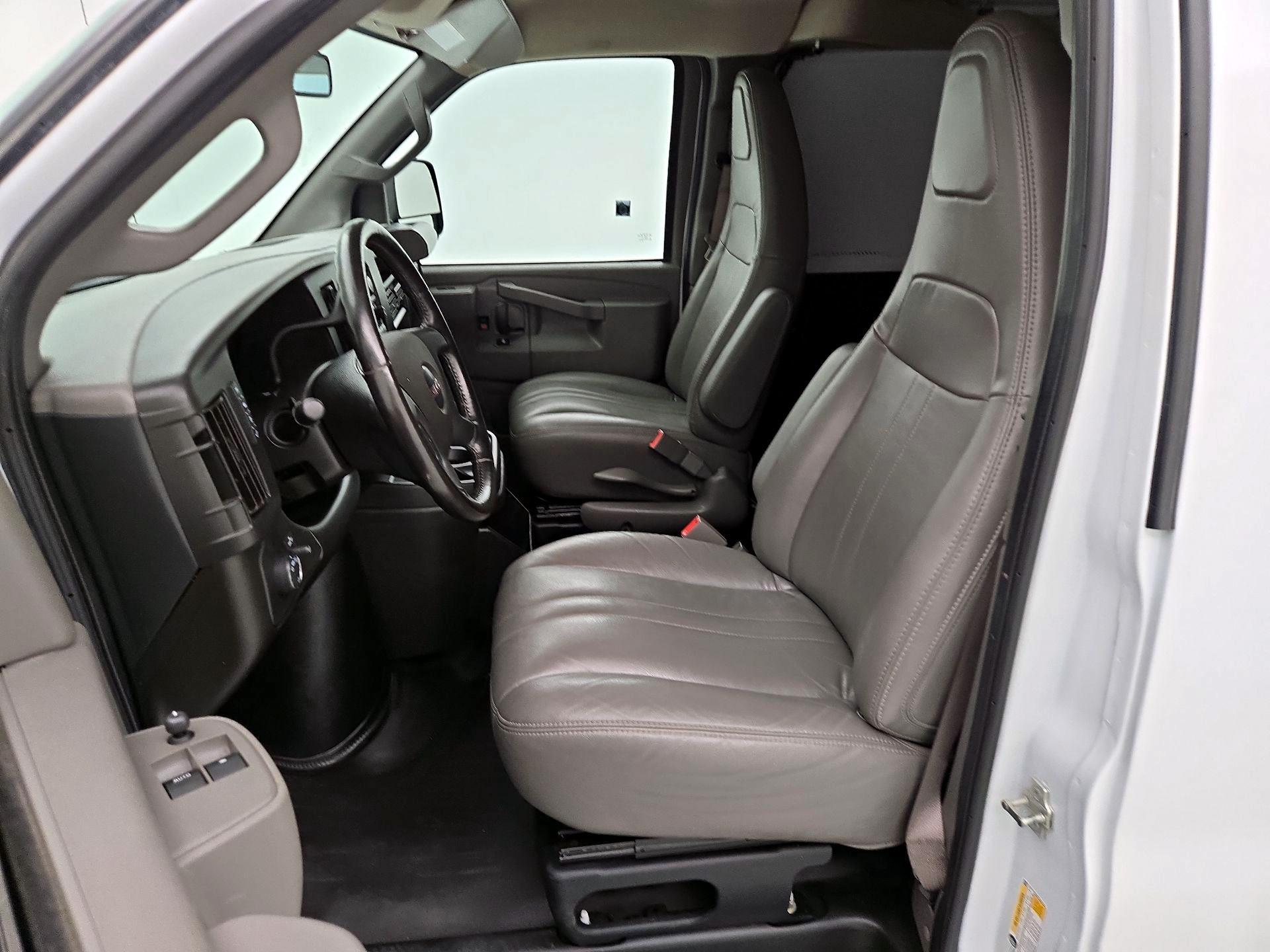 Thumbnail: 2023 GMC Savana - 11