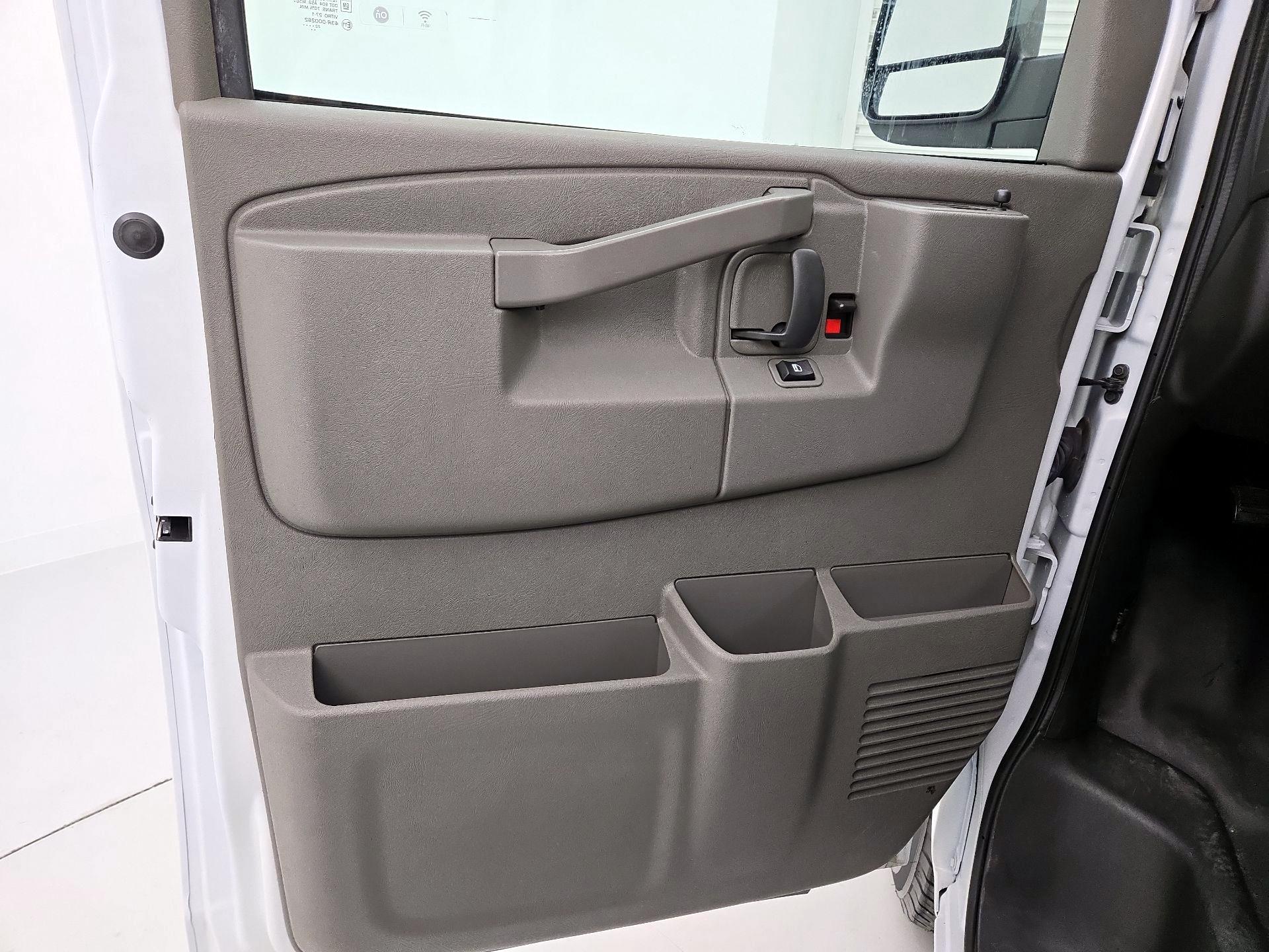 Thumbnail: 2023 GMC Savana - 12