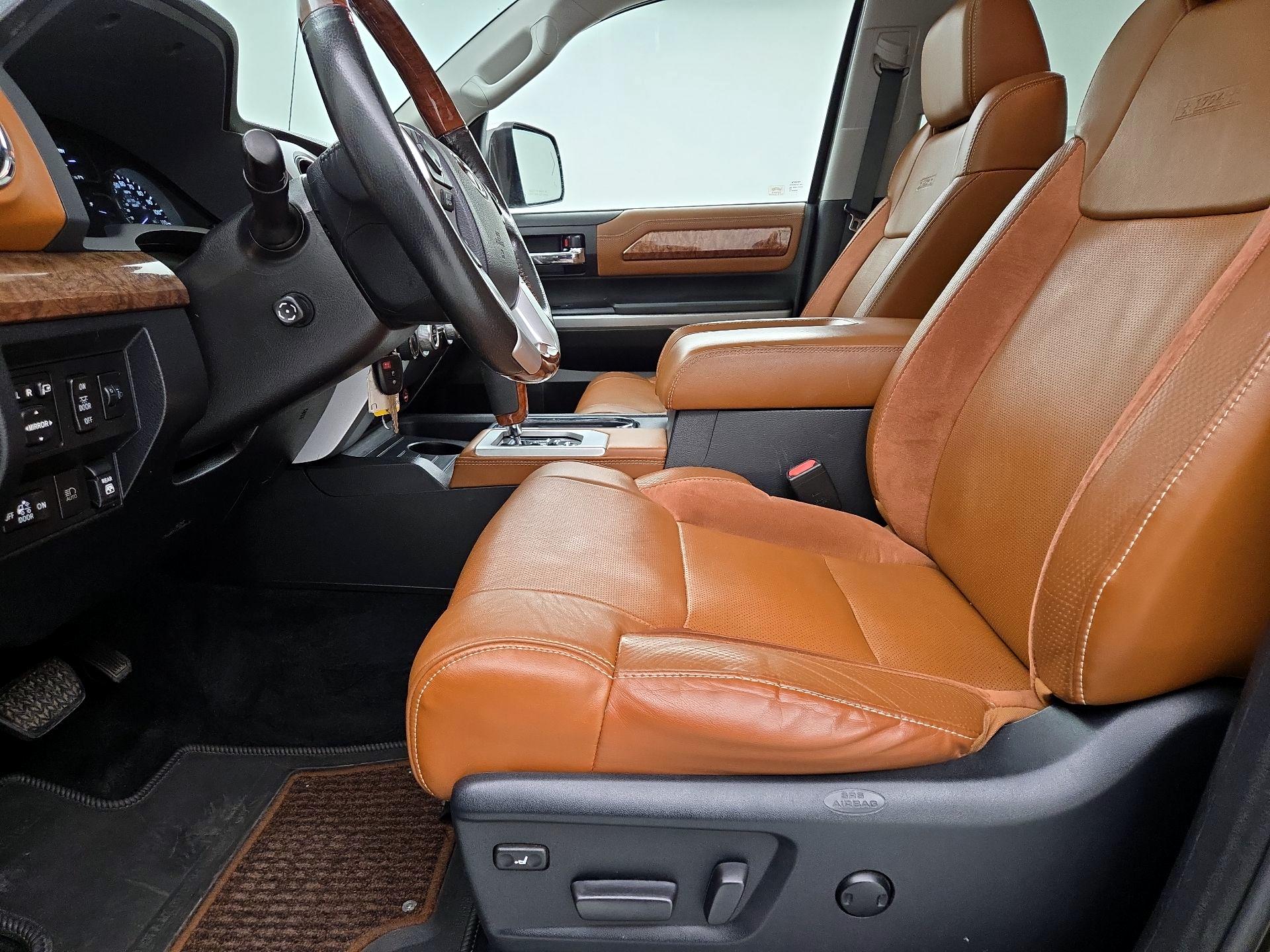 Thumbnail: 2019 Toyota Tundra - 11