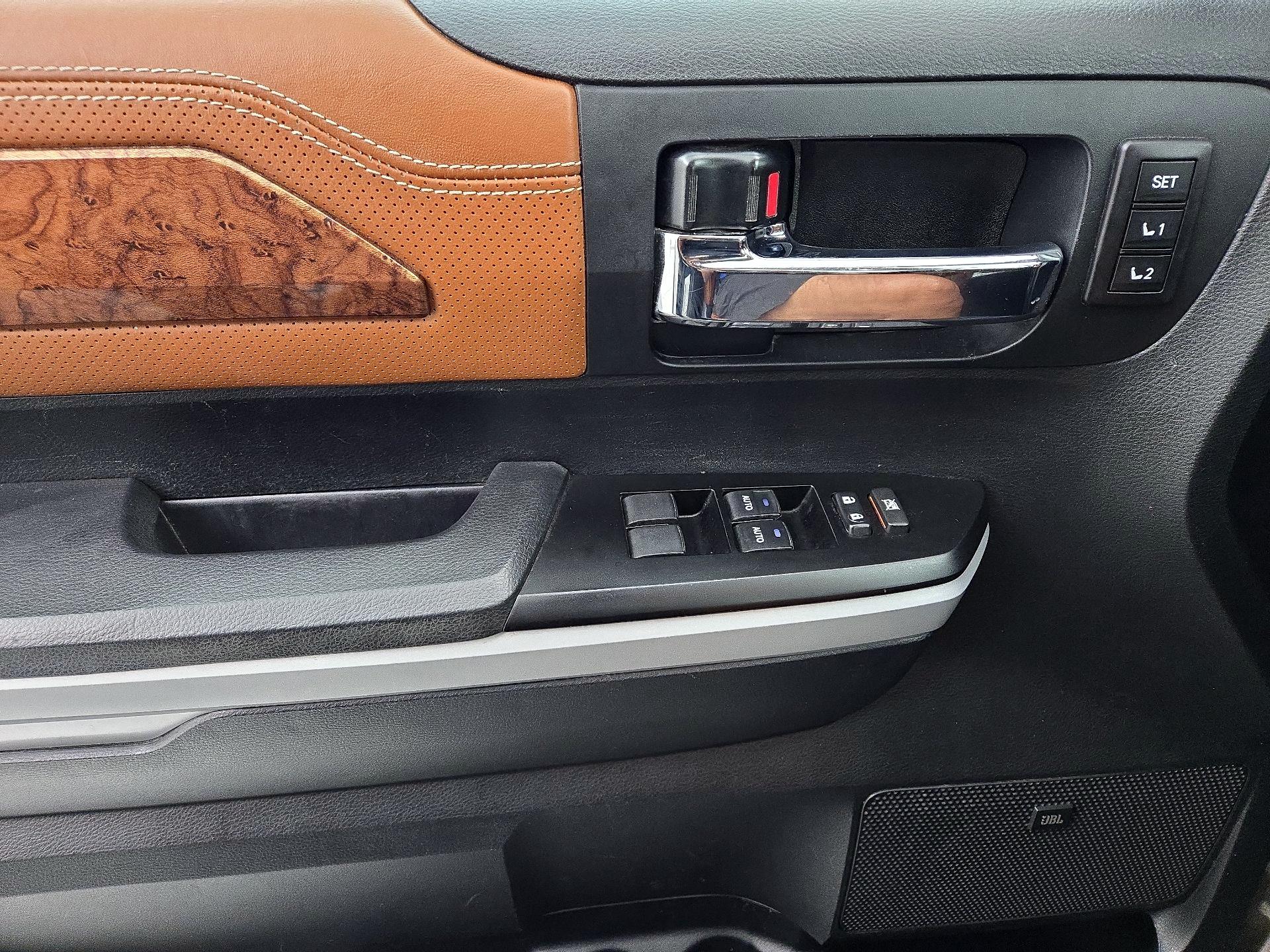Thumbnail: 2019 Toyota Tundra - 12