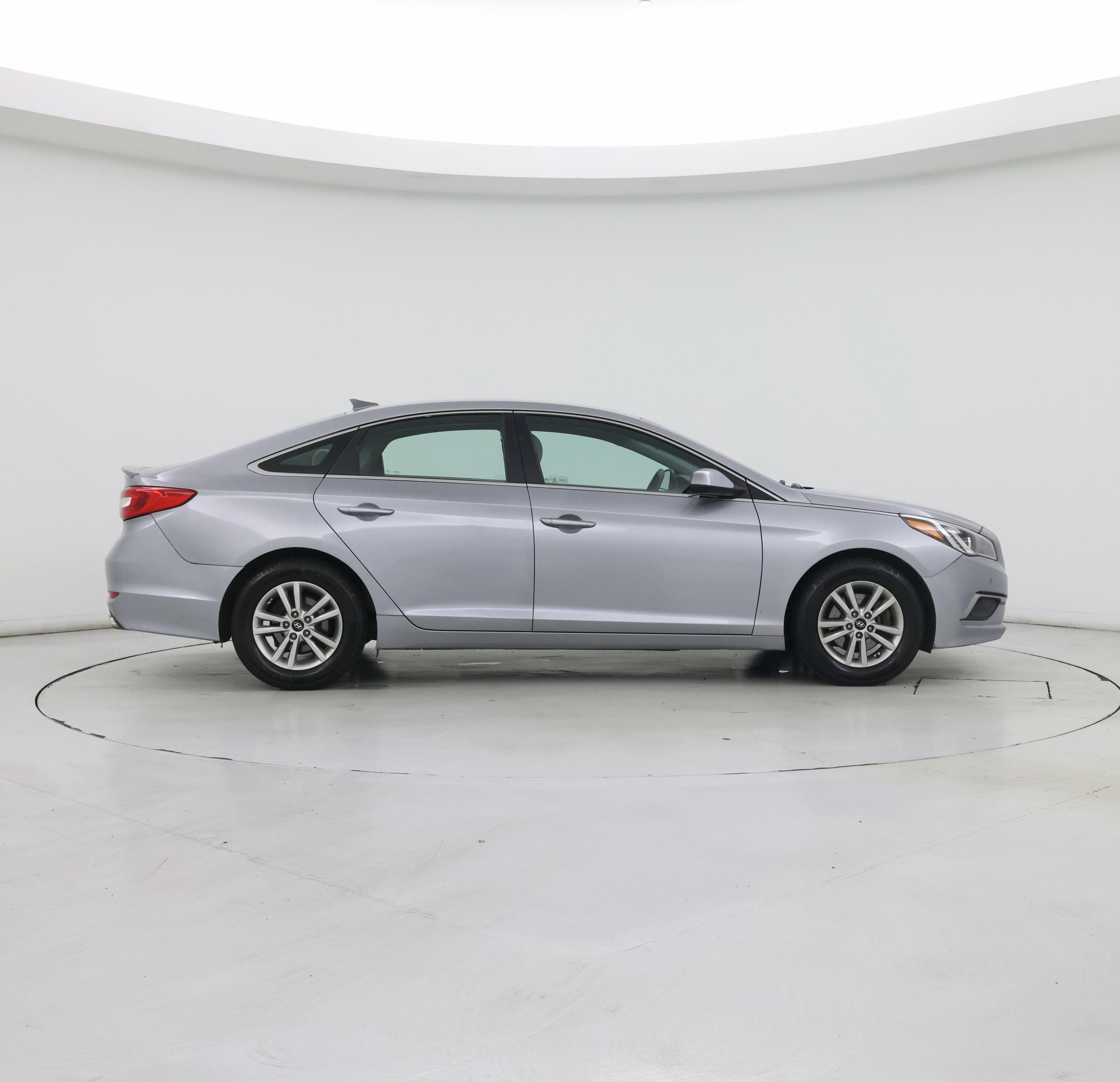 Thumbnail: 2017 Hyundai Sonata - 7