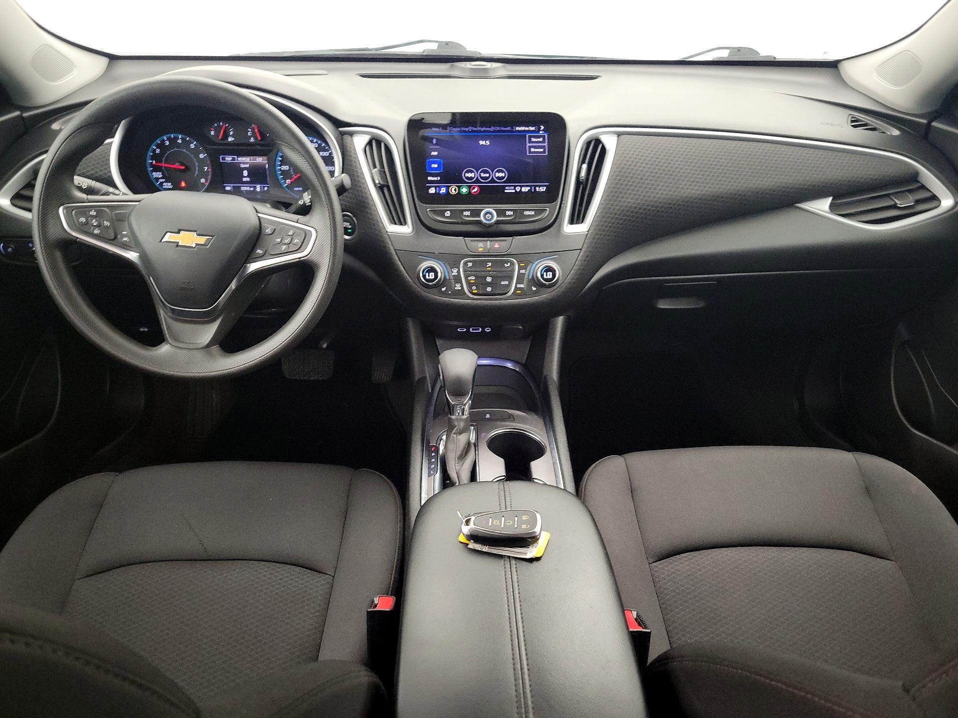 Thumbnail: 2023 Chevrolet Malibu - 9