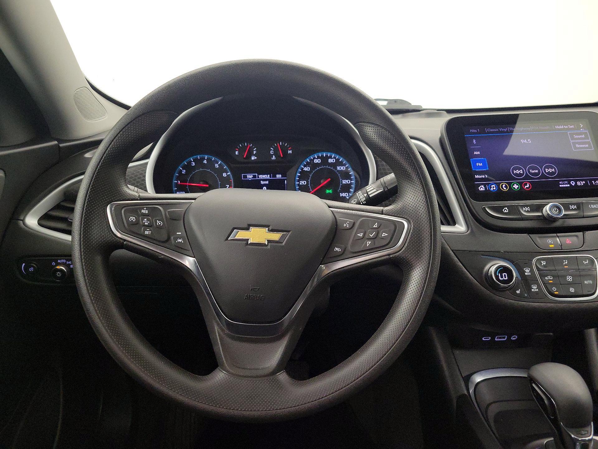 Thumbnail: 2023 Chevrolet Malibu - 10