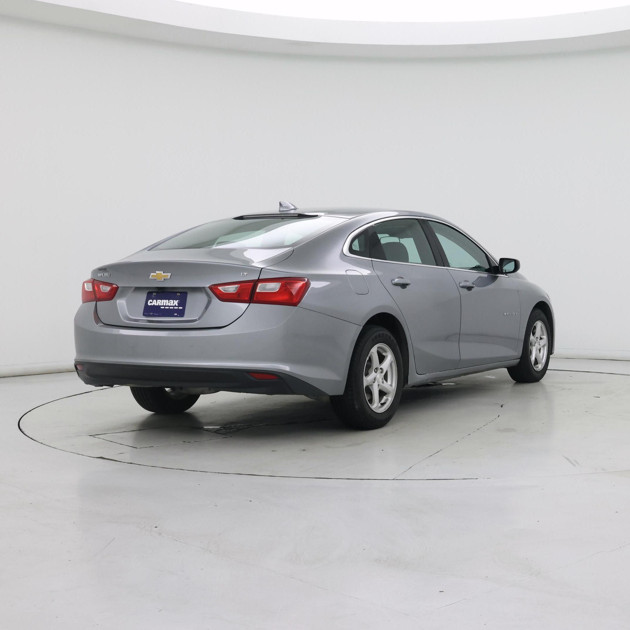 Thumbnail: 2023 Chevrolet Malibu - 8