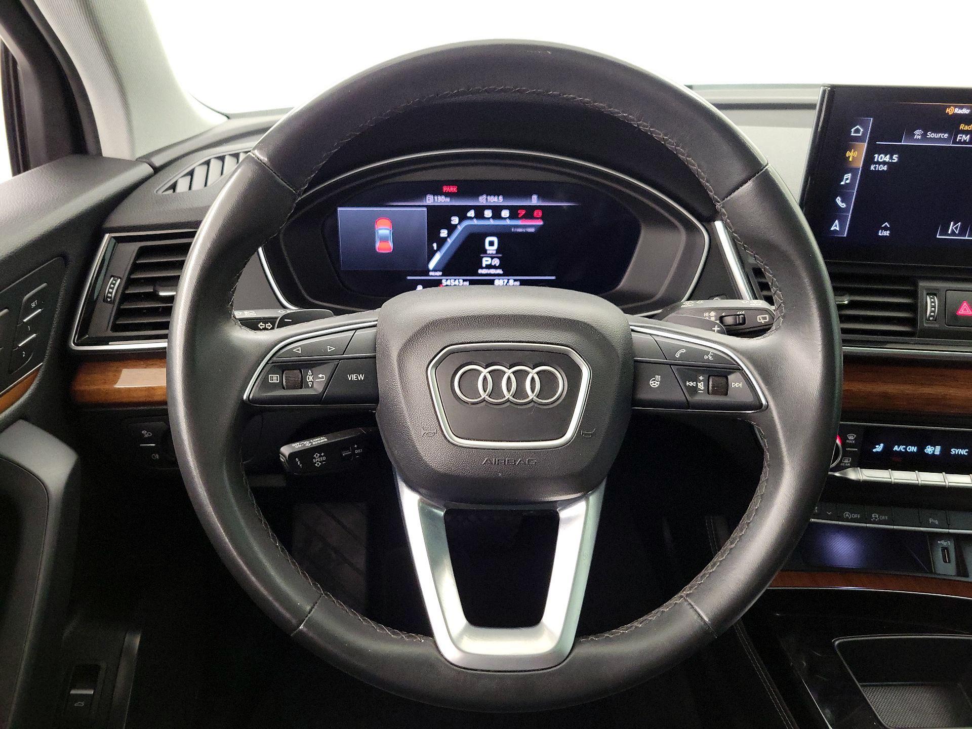 Thumbnail: 2022 Audi Q5 - 10