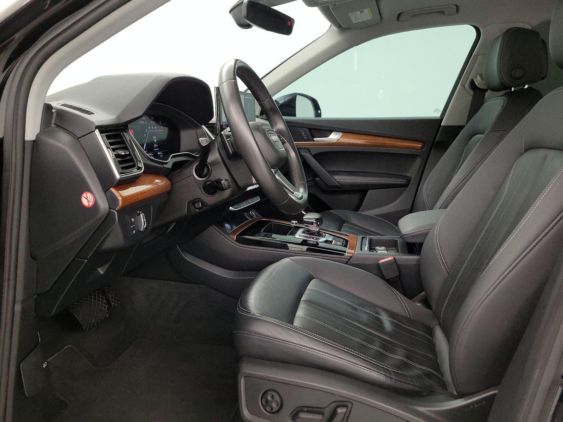 Thumbnail: 2022 Audi Q5 - 11