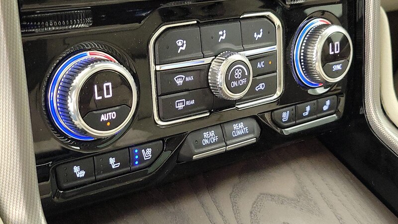 2022 GMC Yukon Denali 16