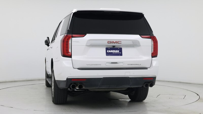 2022 GMC Yukon Denali 6