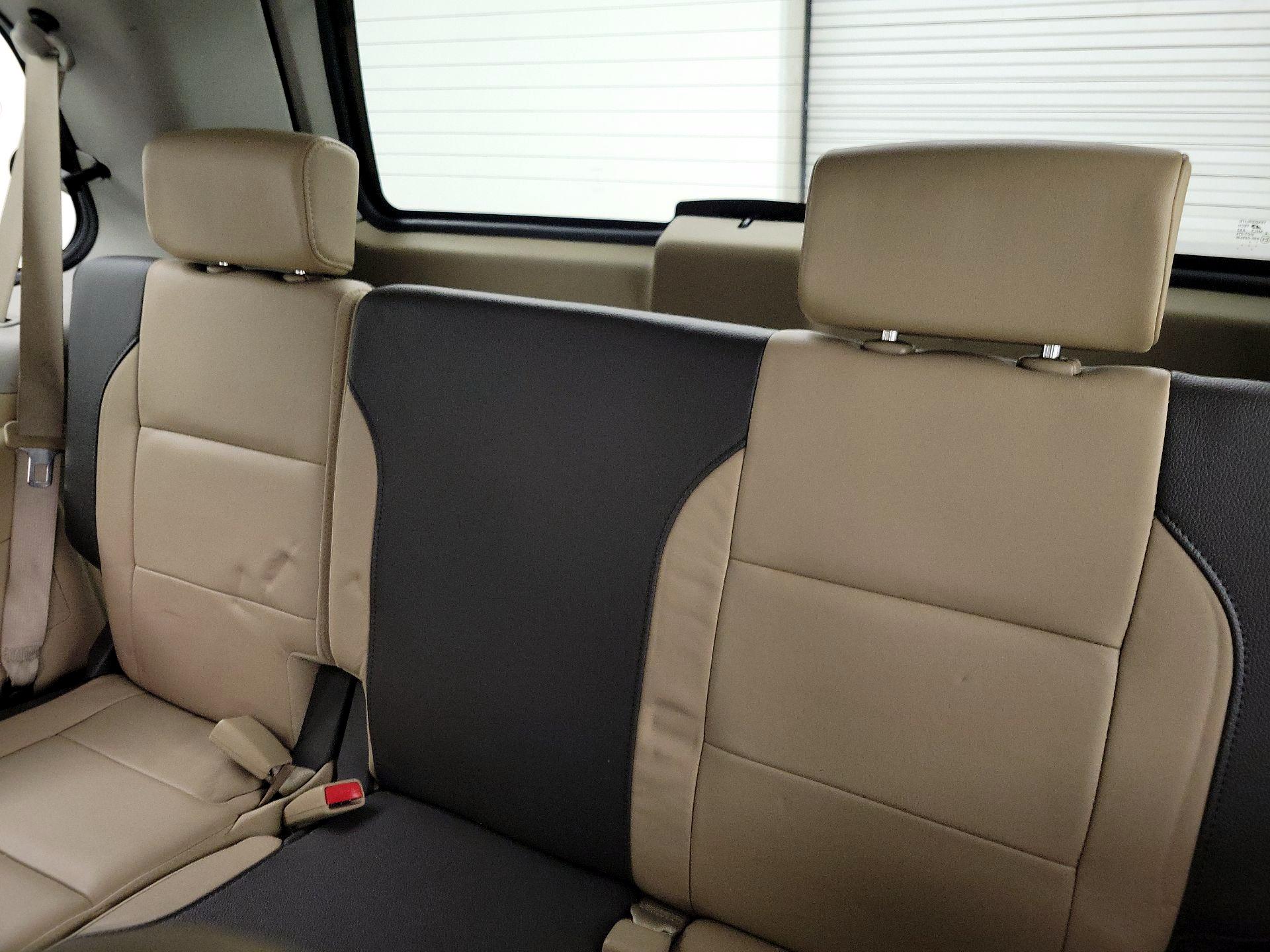 Thumbnail: 2013 Nissan Armada - 20